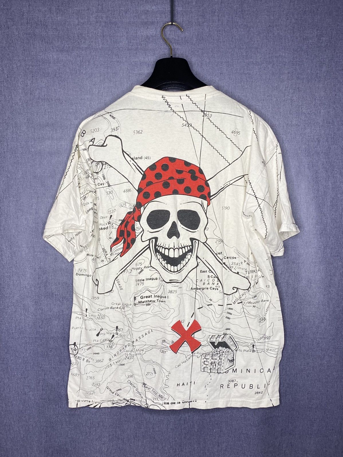 Disney × Vintage Jerry Leigh Disney Pirates of the Caribbean vintage t shirt Size US XL / EU 56 / 4 - 2 Thumbnail
