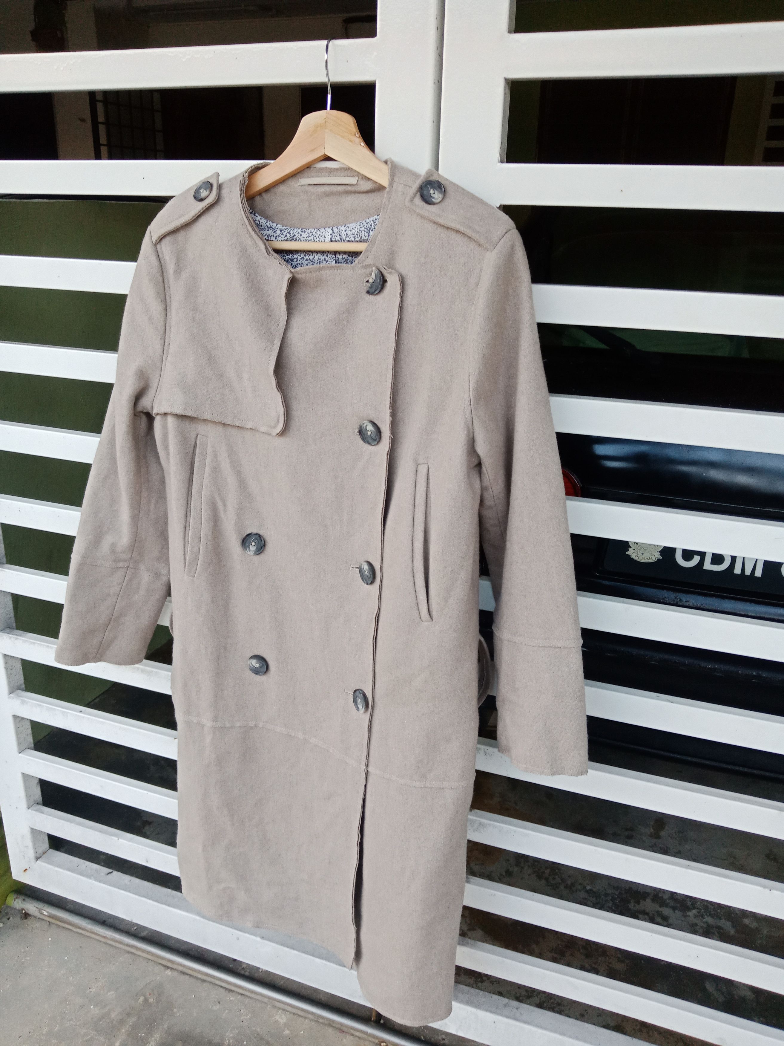 Acne Studios Acne Studios AW12 Cary Raw Paw Double-Breasted Wool Coat Size US M / EU 48-50 / 2 - 4 Thumbnail