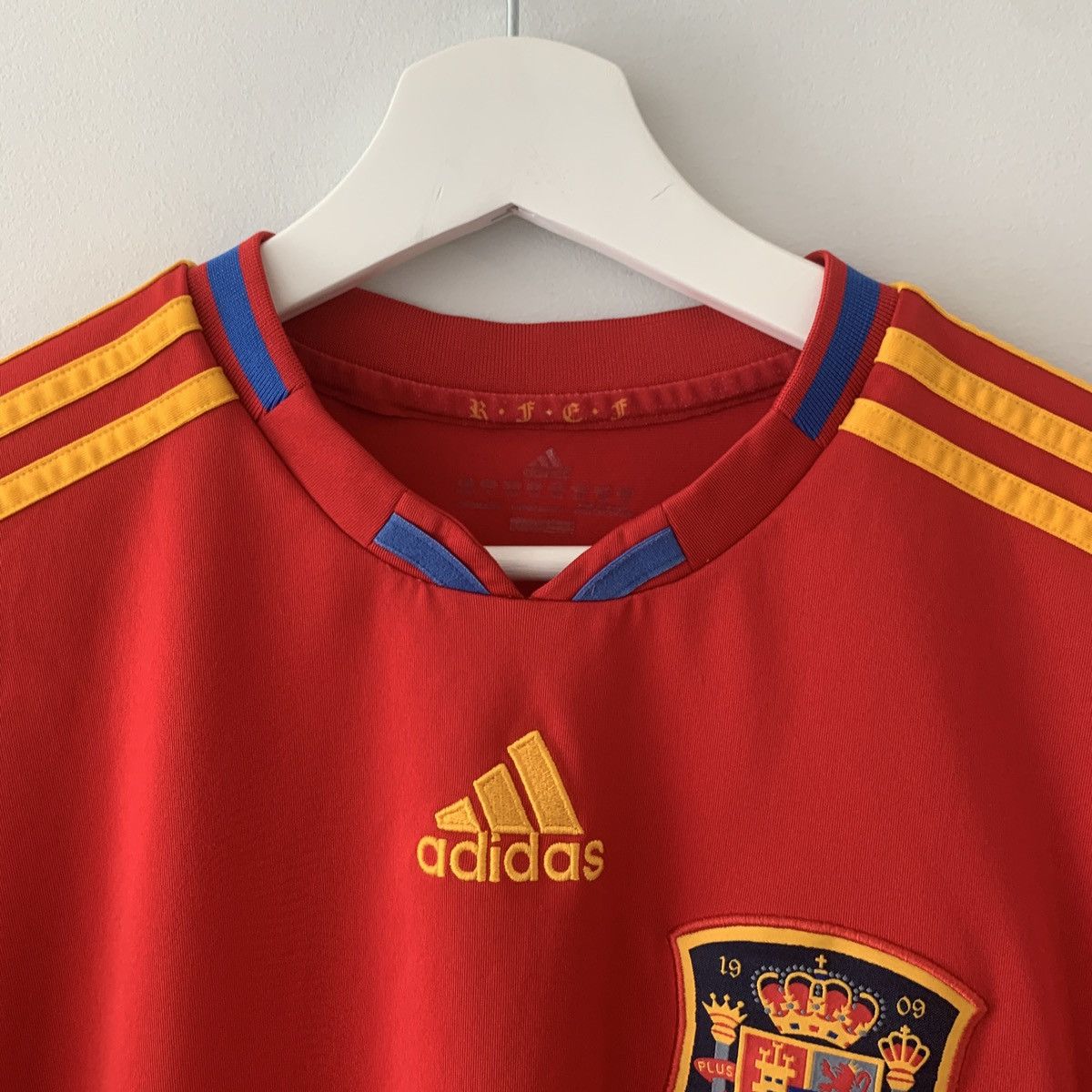 Adidas Adidas 2010 Spain RFCF Soccer Jersey World Cup Drake Style Size US M / EU 48-50 / 2 - 2 Preview