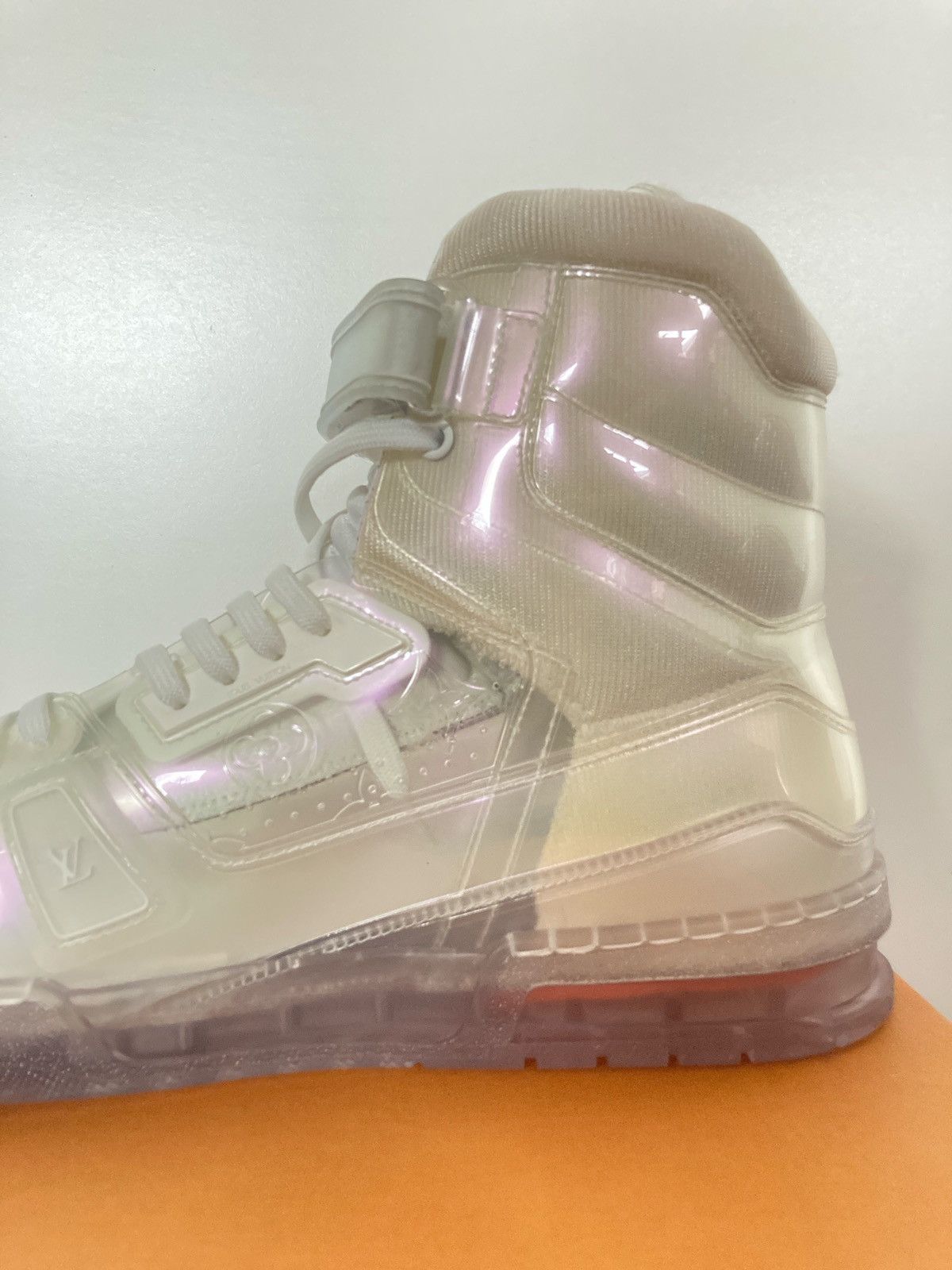 Louis Vuitton Unreleased Transparent Louis Vuitton Trainer 408 Size US 12 / EU 45 - 7 Thumbnail