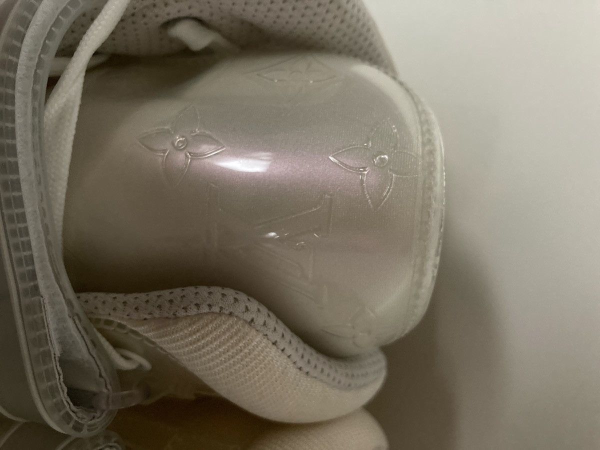 Louis Vuitton Unreleased Transparent Louis Vuitton Trainer 408 Size US 12 / EU 45 - 4 Thumbnail