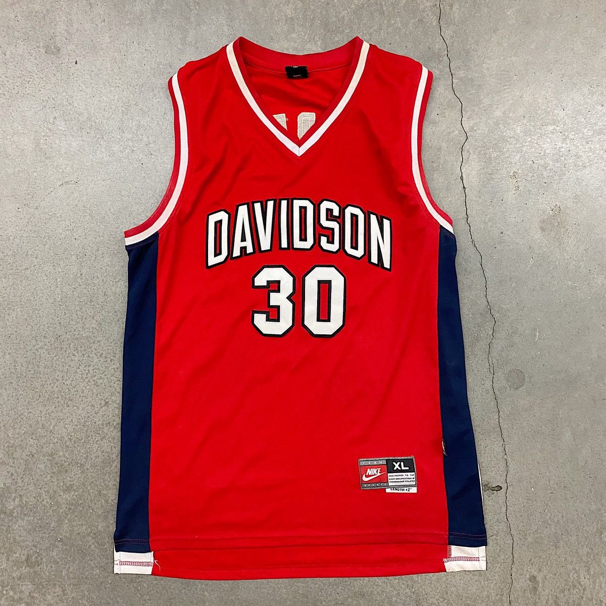 Stephen curry davidson jersey nike deals