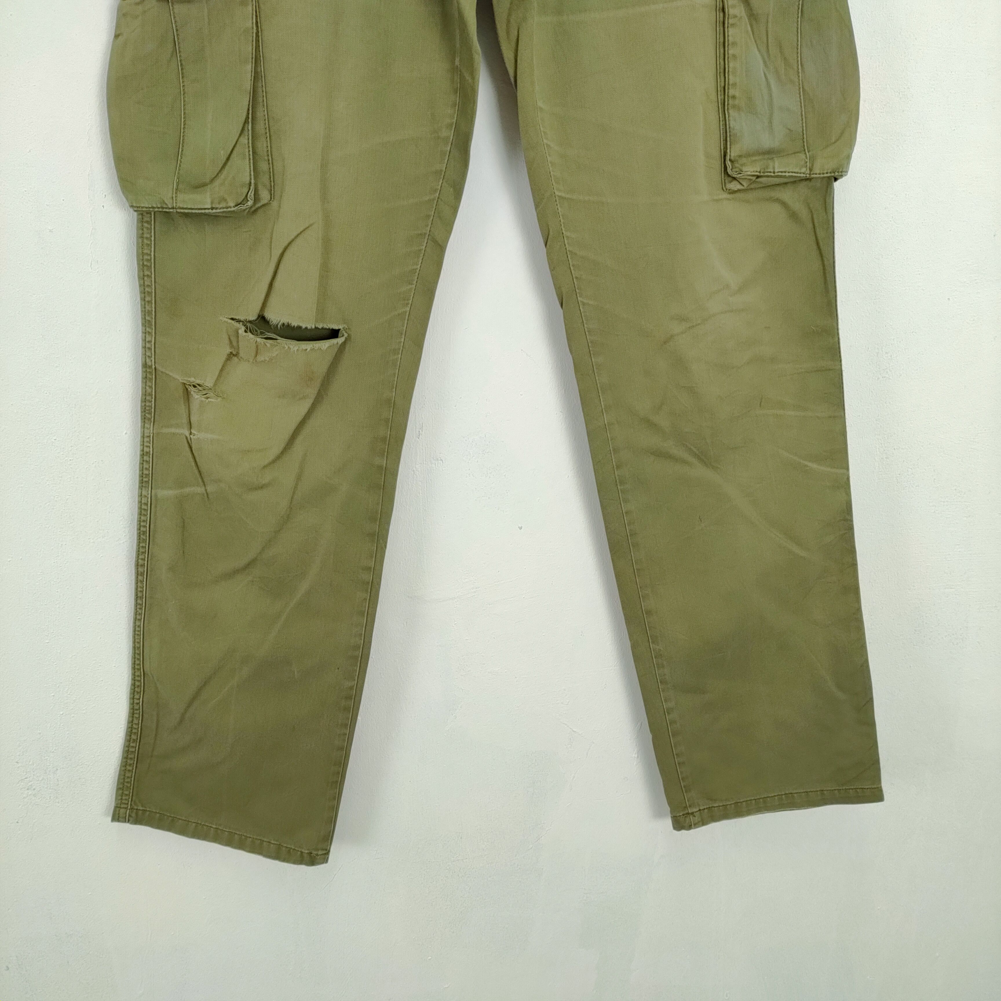 Japanese Brand × Takeo Kikuchi TEKEO KIKUCHI FADED CARGO PANTS DEMAGE KNEE Size US 30 / EU 46 - 3 Thumbnail