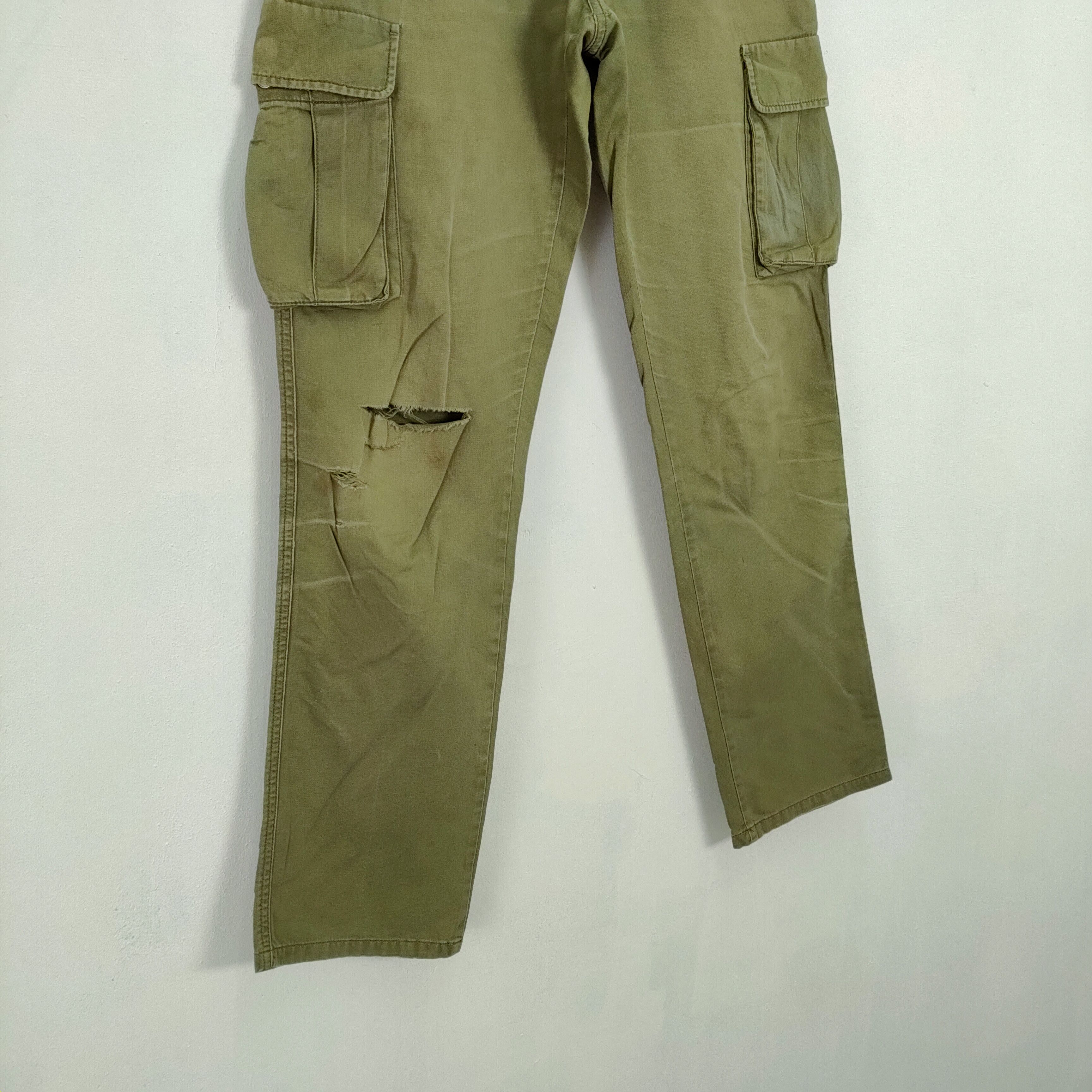 Japanese Brand × Takeo Kikuchi TEKEO KIKUCHI FADED CARGO PANTS DEMAGE KNEE Size US 30 / EU 46 - 6 Thumbnail