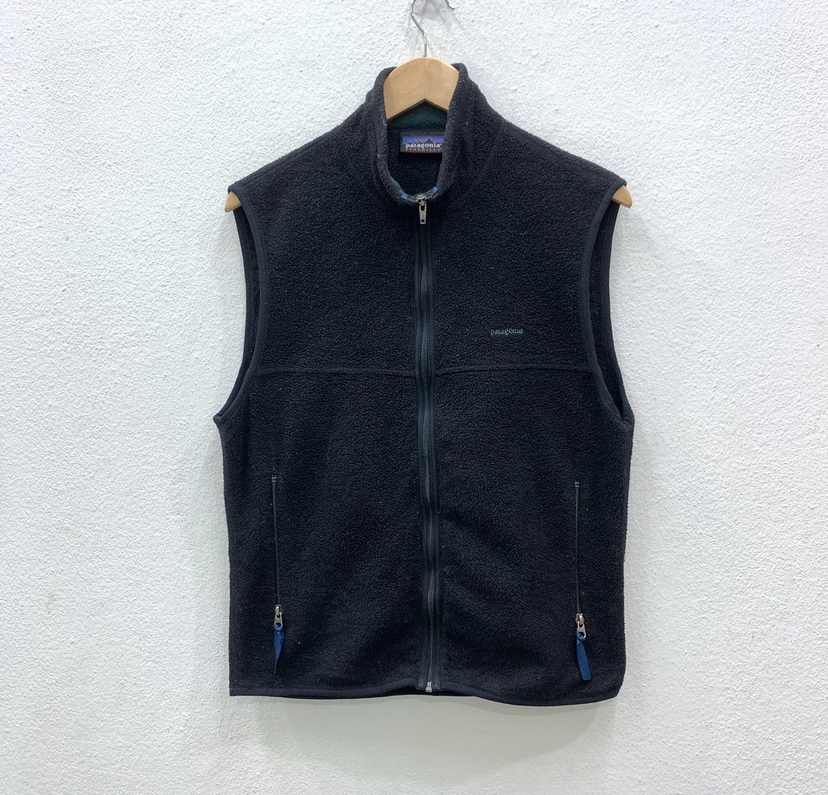 Patagonia Synchilla Fleece Full Zipper Sleeve Less