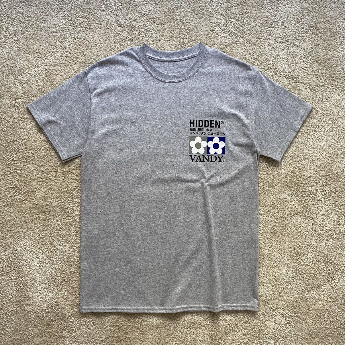 vandythepink - @vandythepink x @hidden.ny Collab Classic logo t