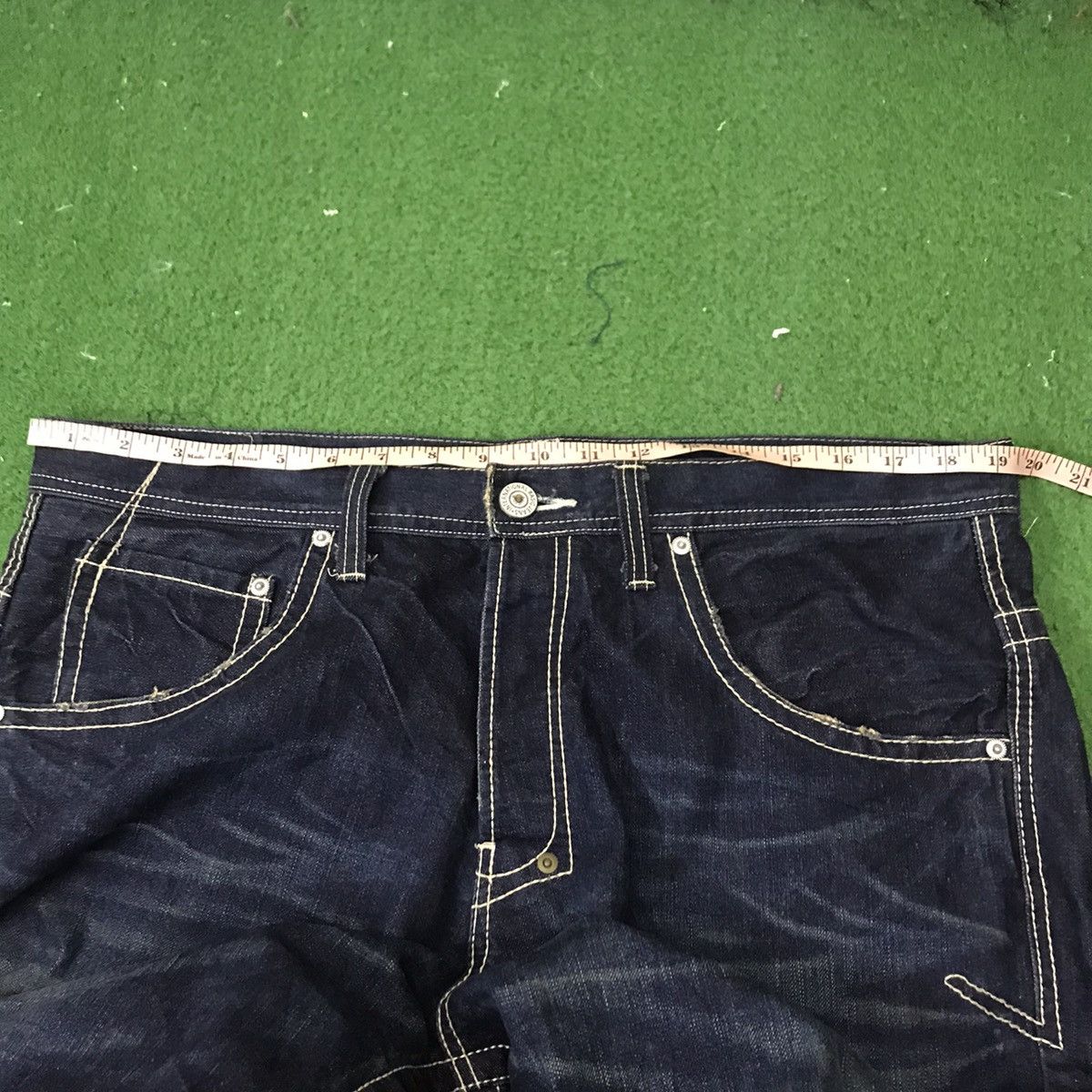 Japanese Brand Japanese Brand Dragon Spiral Long Flap Denim Jeans Size US 38 / EU 54 - 24 Thumbnail
