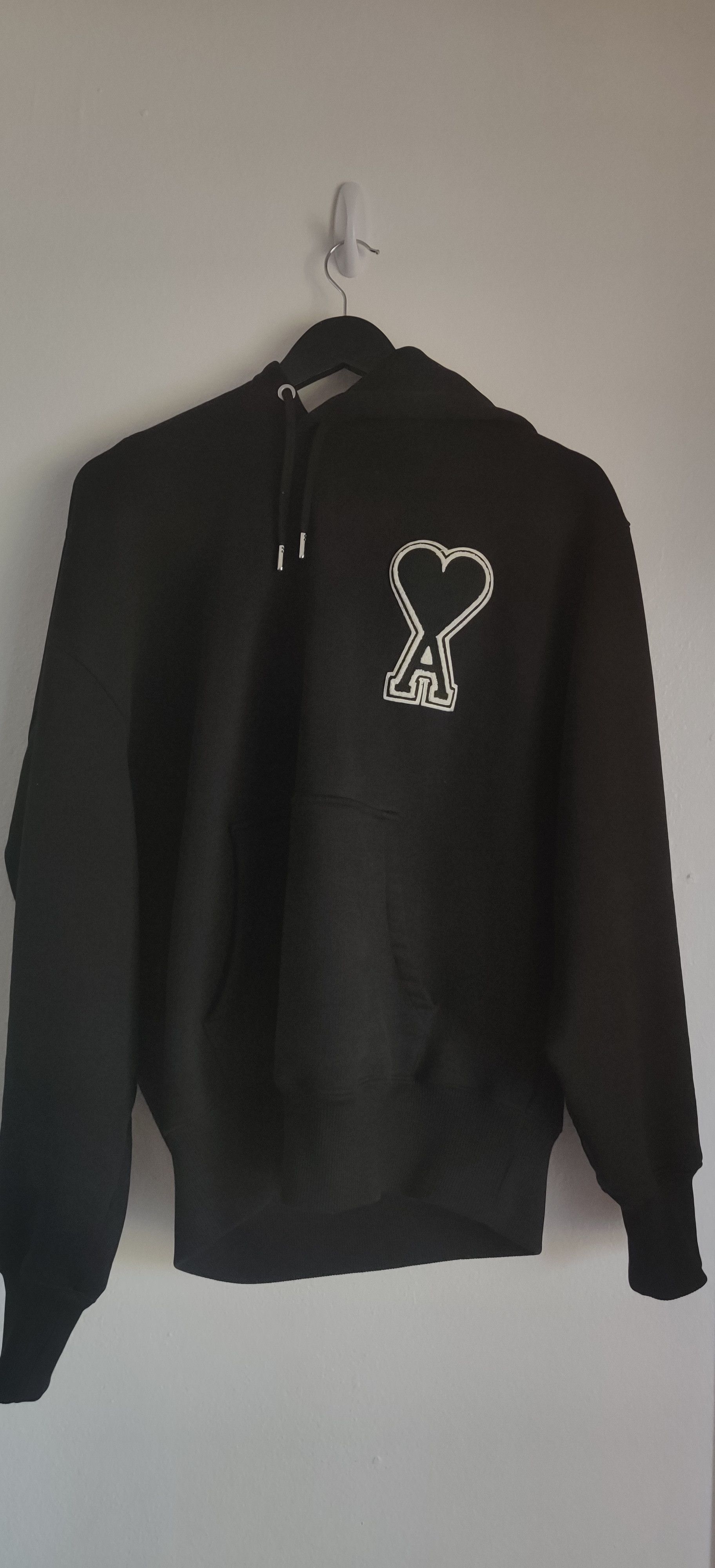 HEART PATCH BLACK LARGE HEART PATCH BLACK LARGE