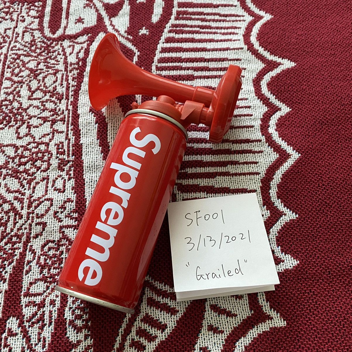 Supreme Used FW15 Supreme Air Horn Red Box Logo Accessories