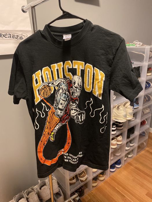 Warren Lotas Warren Lotas Houston Rockets Rocketeer Tee | Grailed