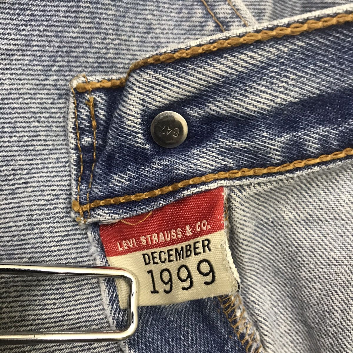 Levi's Vintage Levis 501xx DistresSEd Jeans Anniversary Size US 36 / EU 52 - 15 Thumbnail