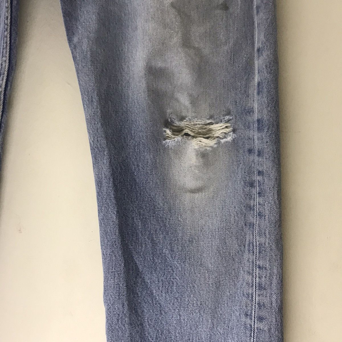 Levi's Vintage Levis 501xx DistresSEd Jeans Anniversary Size US 36 / EU 52 - 7 Thumbnail