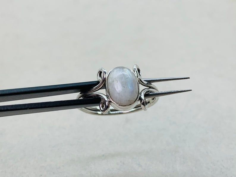 Handmade Oval Moonstone Ring, 925 Silver Ring, Handmade Ring, Size ONE SIZE - 1 Thumbnail