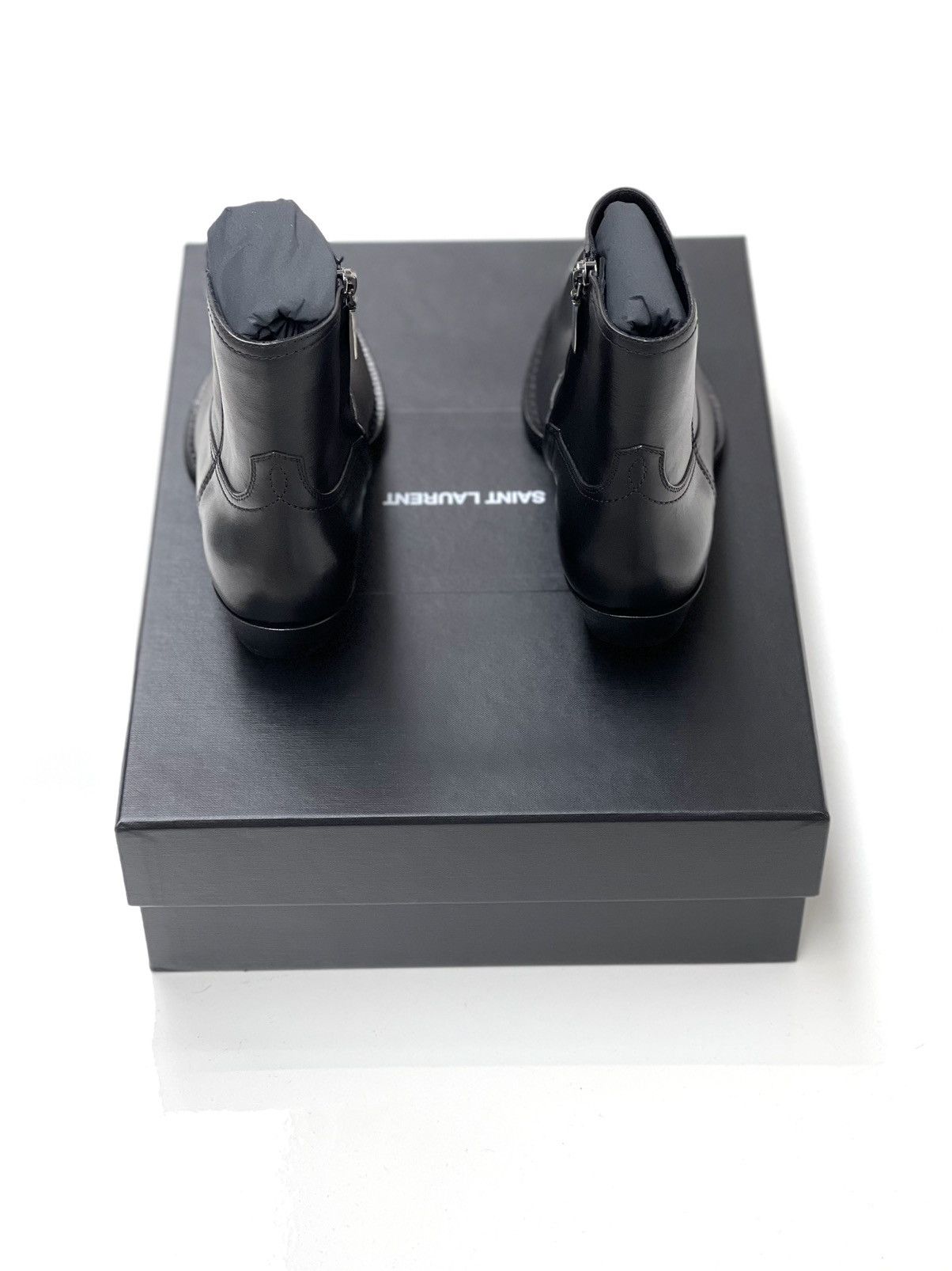Saint Laurent Paris Saint Laurent Lukas 40 Zip Boots (WOMENS) Size US 6 / IT 36 - 3 Thumbnail