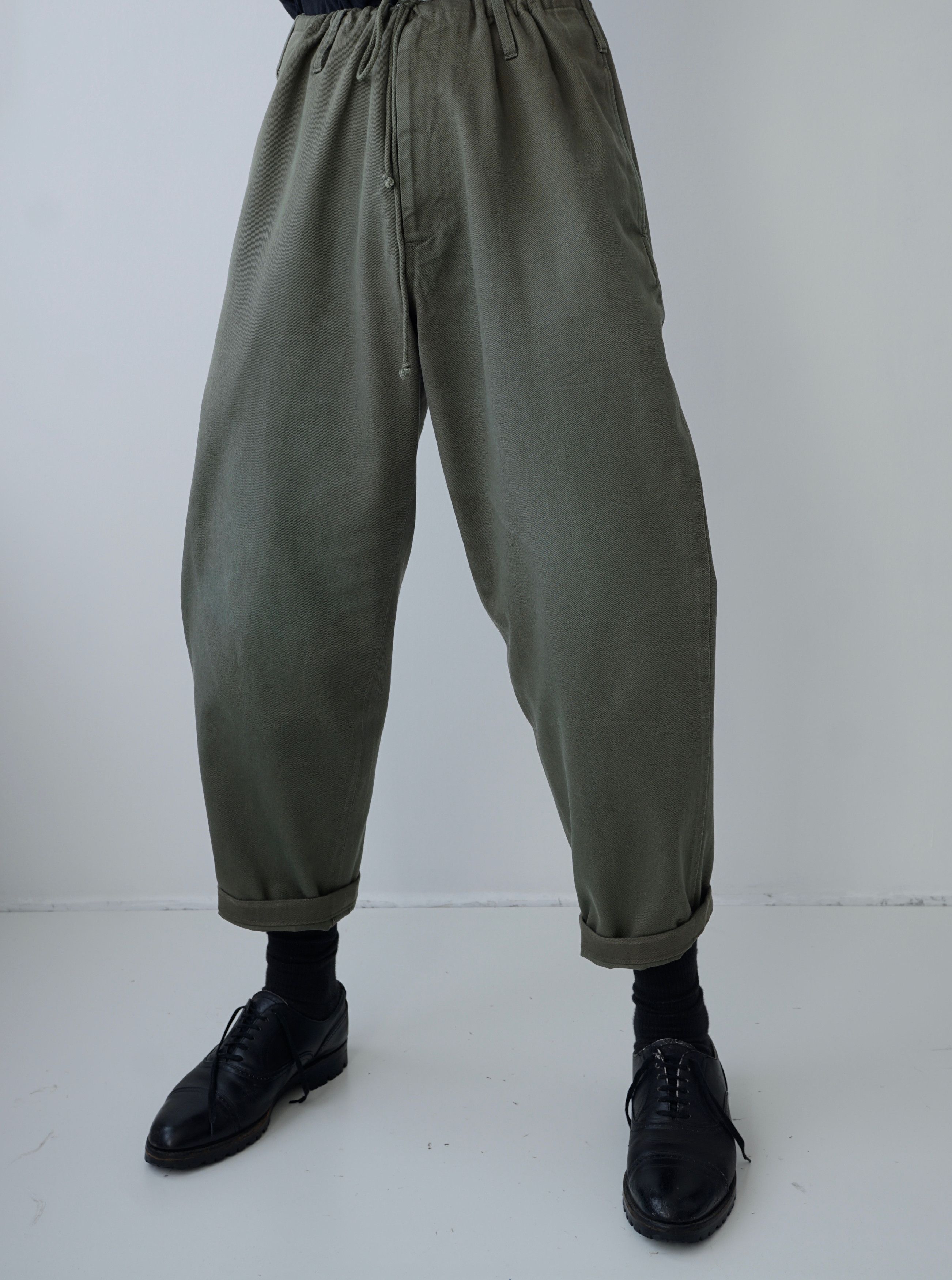 Image of Yohji Yamamoto Ss16 Drawstring Pants in Olive, Men's (Size 30)