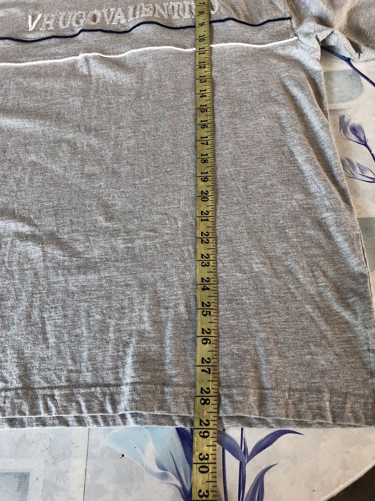 Hugo × Valentino × Vintage Vintage Hugo Valentino Tee Size US L / EU 52-54 / 3 - 7 Thumbnail