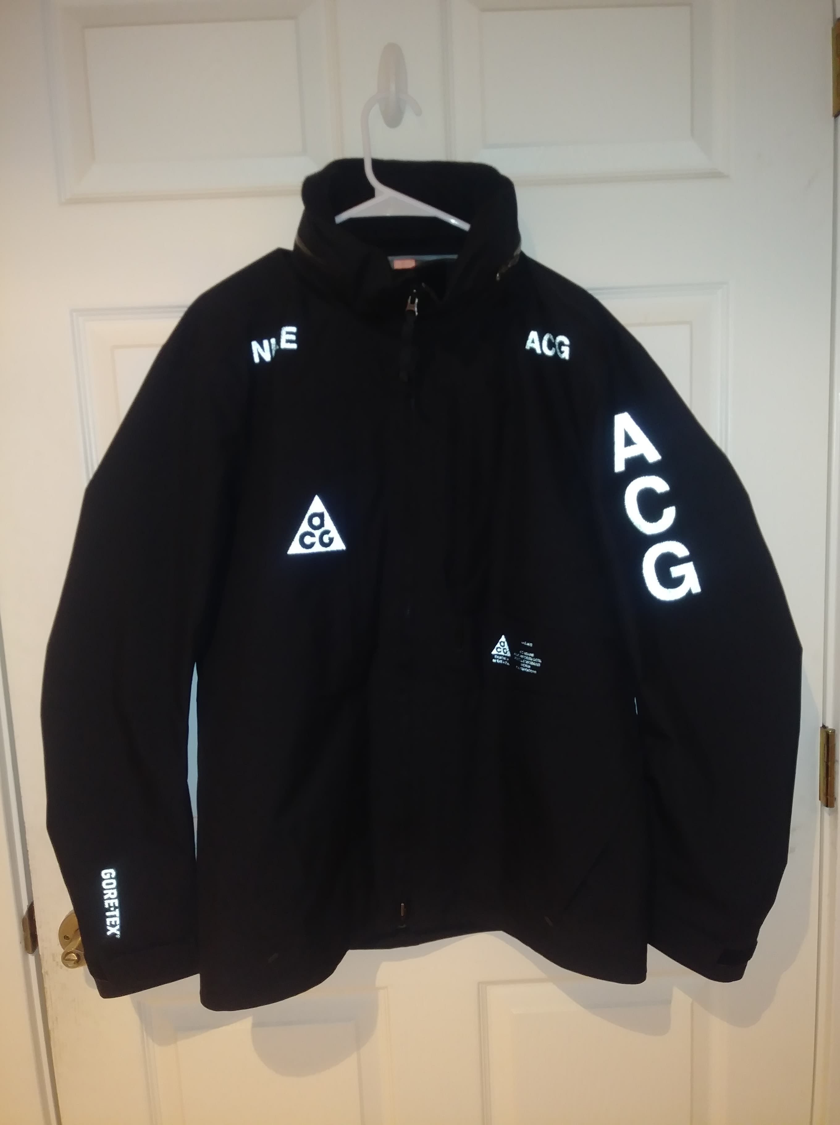 nikelab acg 2 in 1 system jacket white