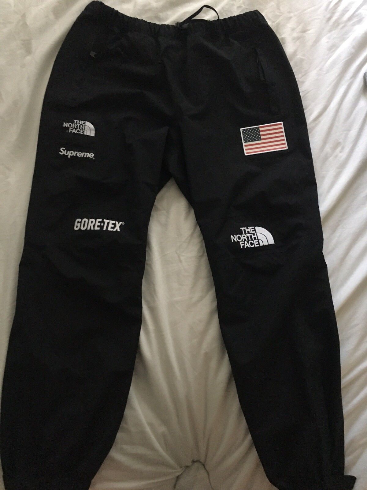 Supreme Gore-tex Pants Size L | Grailed