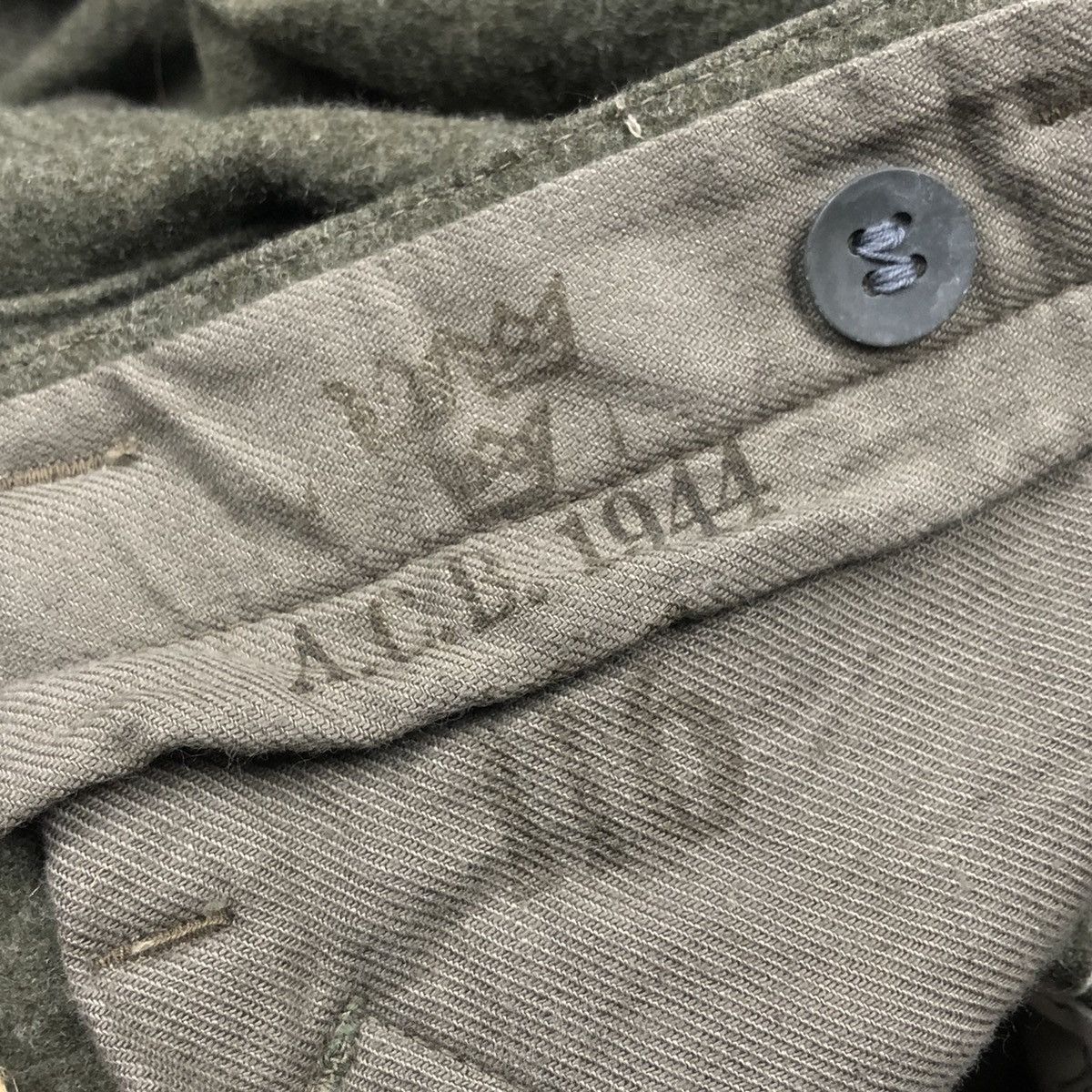 Vintage Vintage WWII 3 Crowns Swedish army wool pants Size US 38 / EU 54 - 15 Thumbnail
