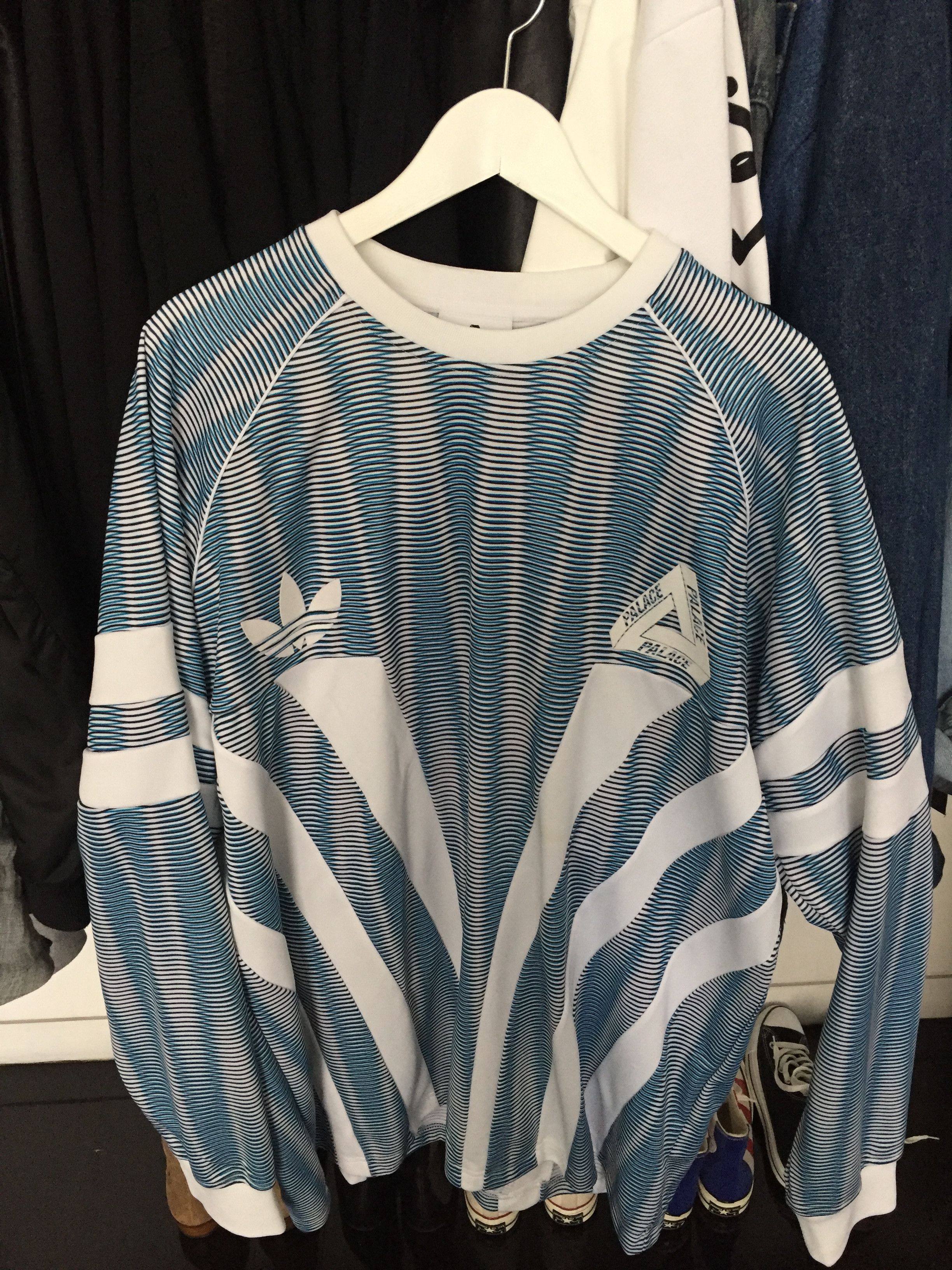 Palace x adidas goalie jersey best sale