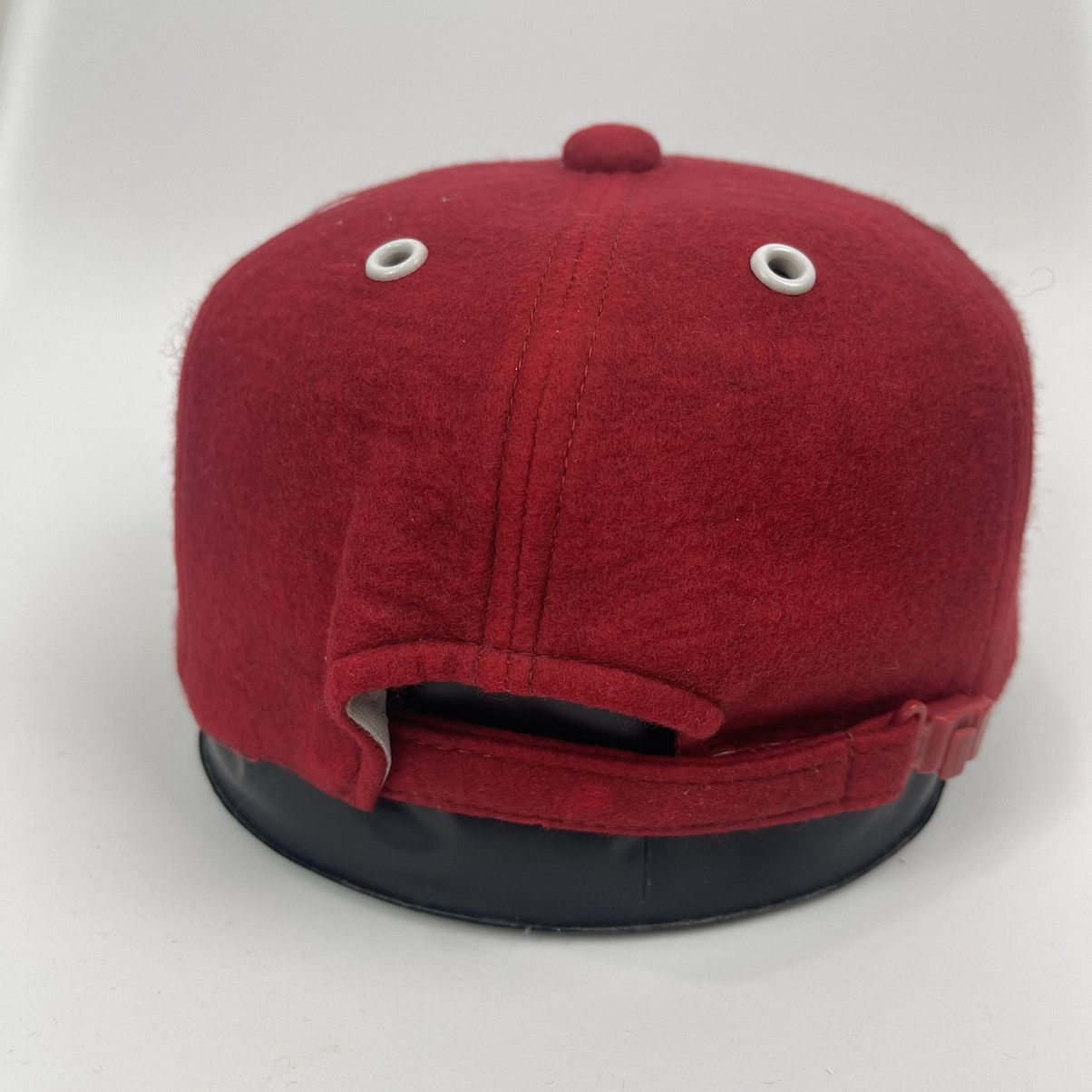 Vintage Vintage Formula1 shell hat Size ONE SIZE - 9 Thumbnail