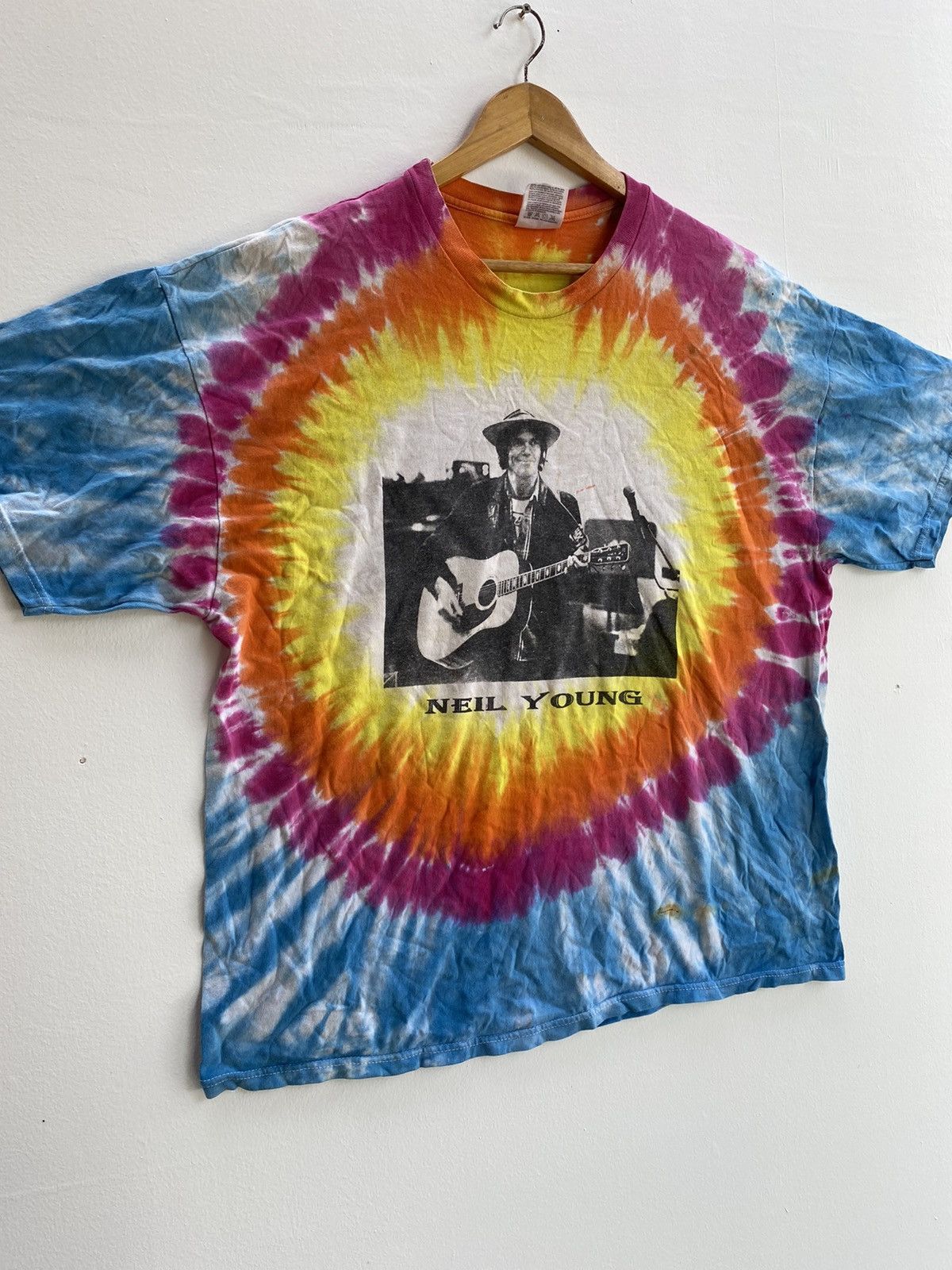 Band Tees × Nirvana × Vintage Vintage Neil Young Special Guess The Pretender Tie Dye Tee Size US XL / EU 56 / 4 - 3 Thumbnail