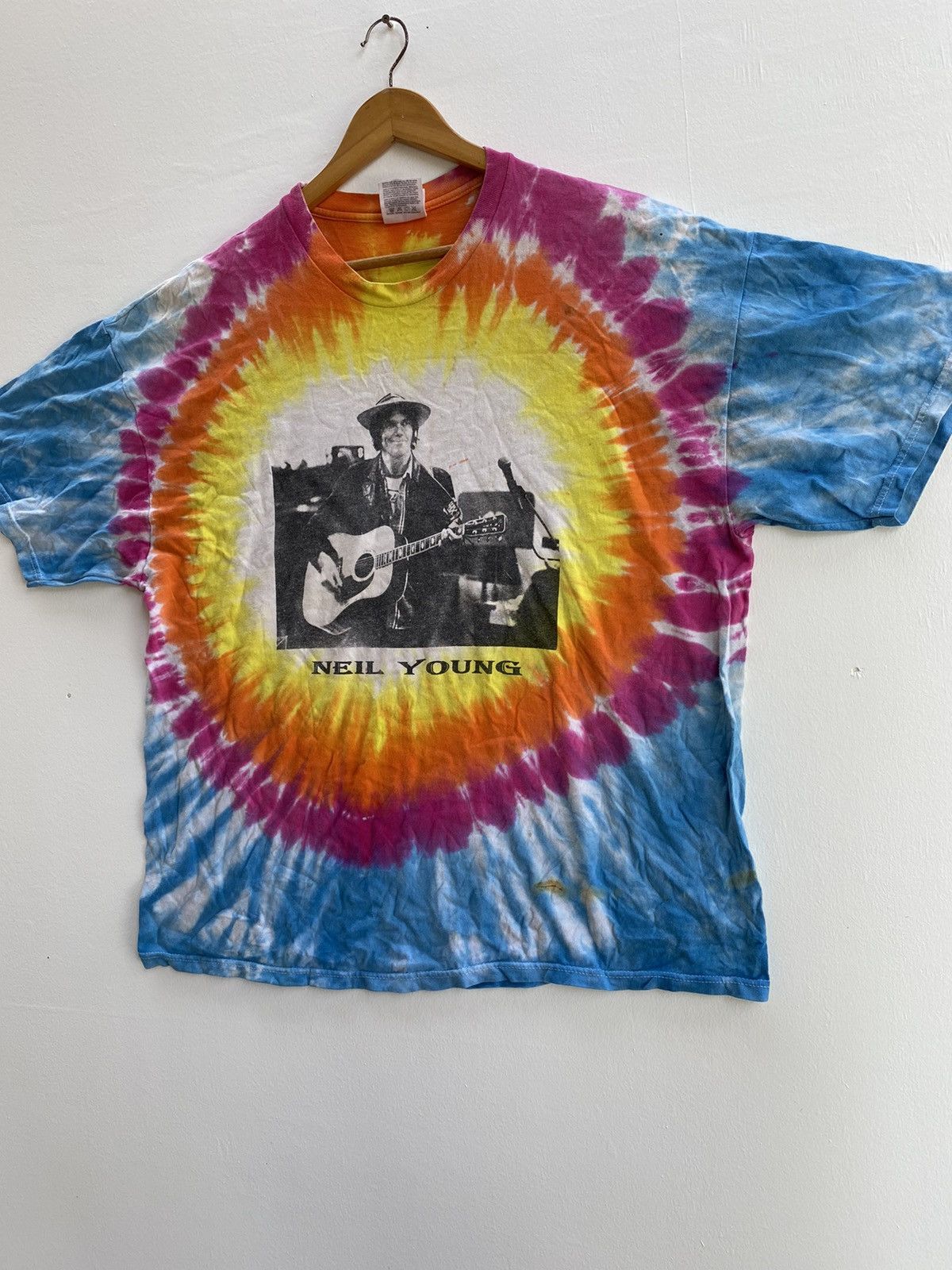 Band Tees × Nirvana × Vintage Vintage Neil Young Special Guess The Pretender Tie Dye Tee Size US XL / EU 56 / 4 - 4 Thumbnail
