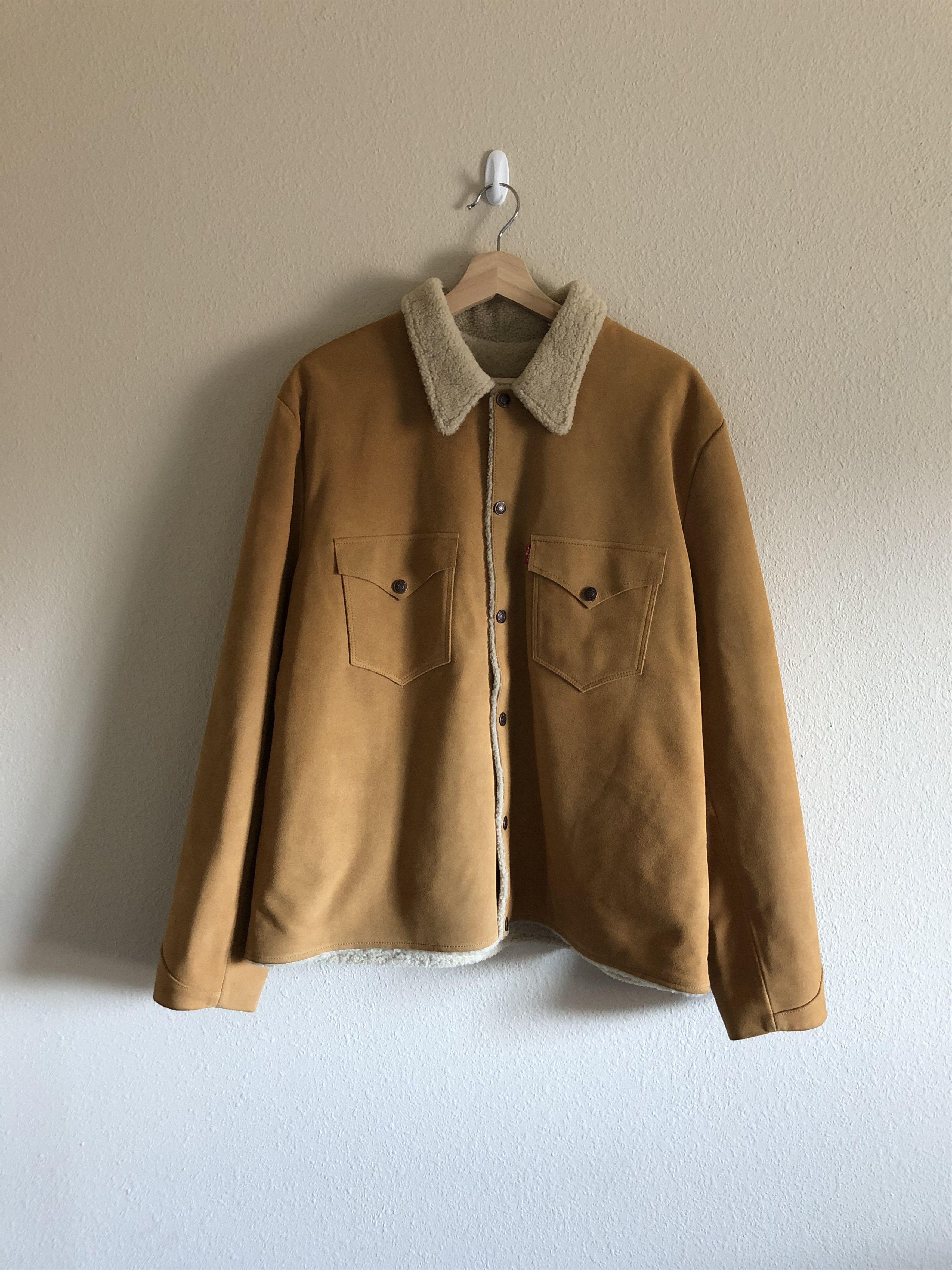 LEVI'S VINTAGE CLOTHING  SUEDE SHERPA TRUCKER JACKET GOLDEN