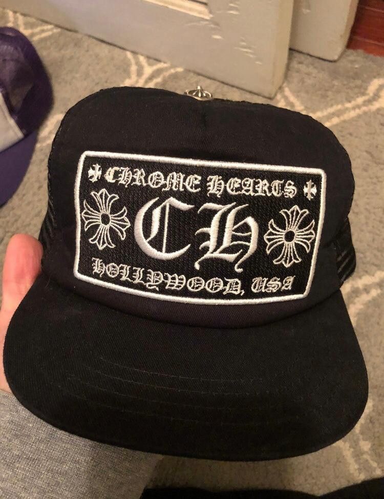 2 chrome hearts