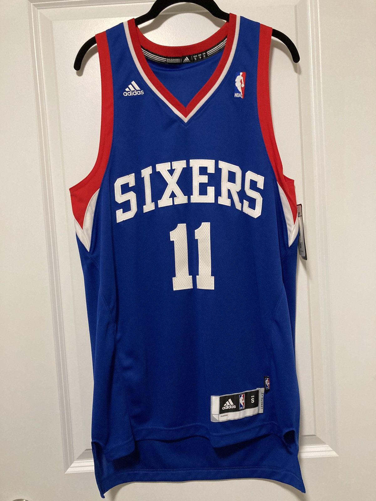 Adidas NBA Men's Philadelphia 76ers Jrue Holiday #11 Swingman Jersey, Red - XL