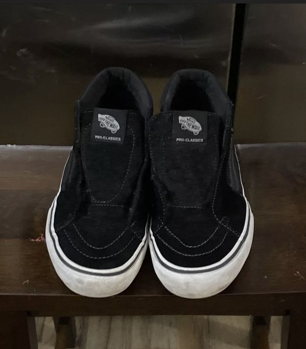 Vans sk8 mid pro anti hero sale