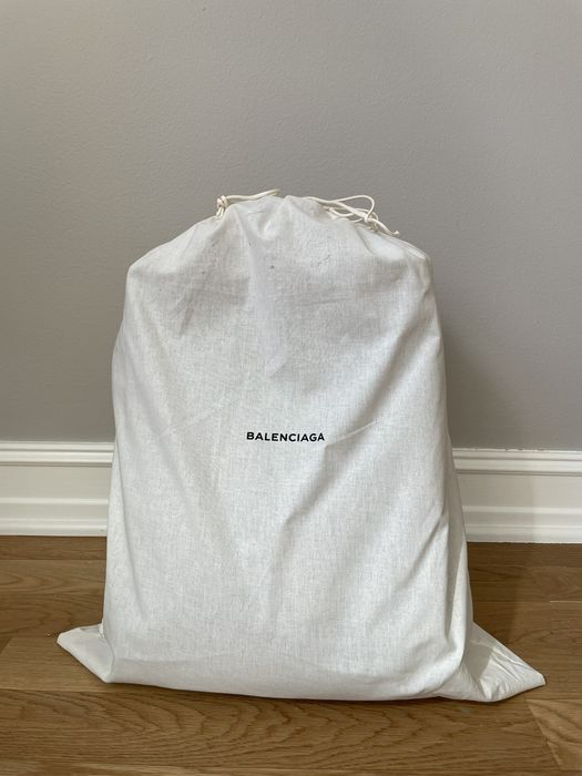 balenciaga phileas backpack