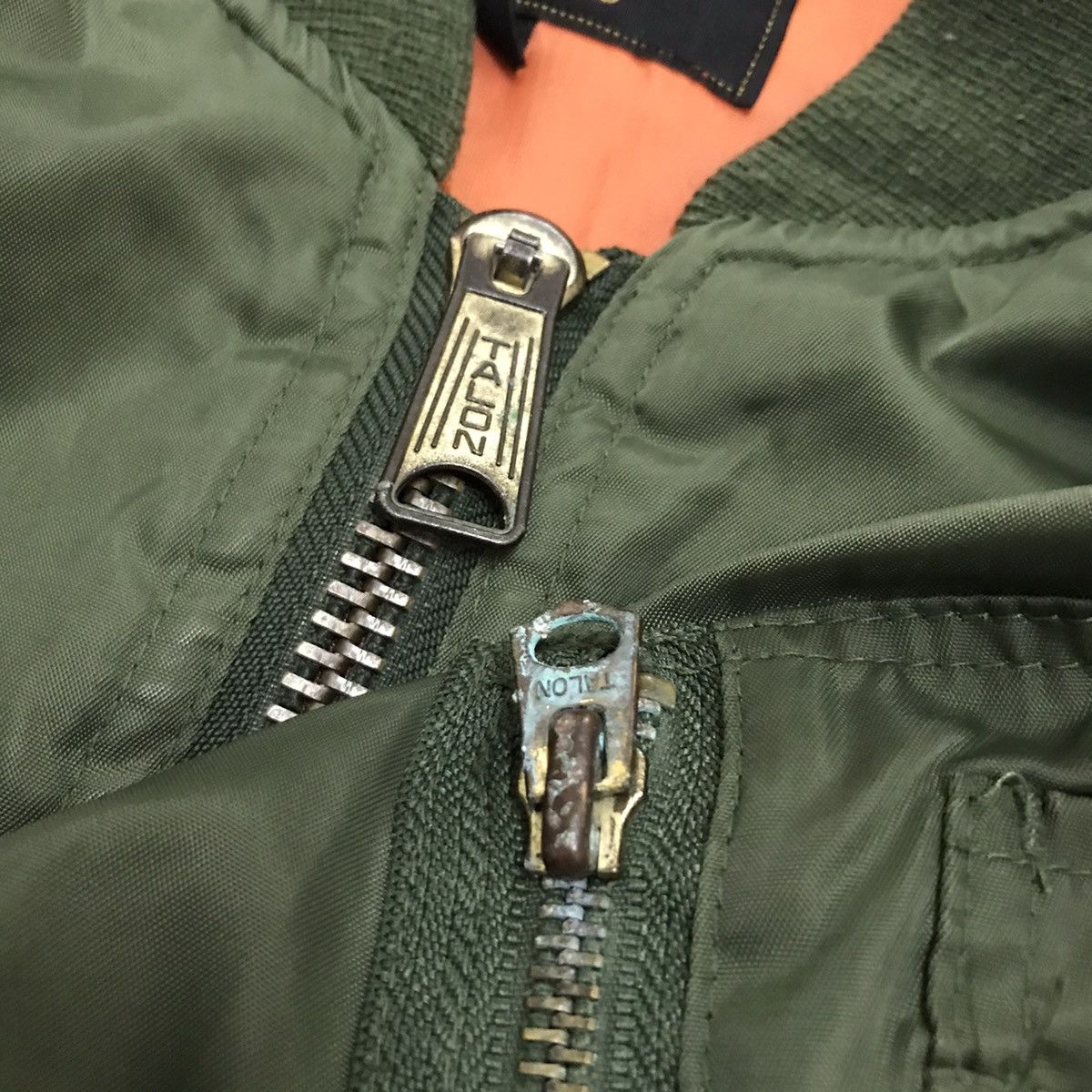 Japanese Brand Vintage Talon Zipper Bomber flight jacket Size US L / EU 52-54 / 3 - 8 Thumbnail