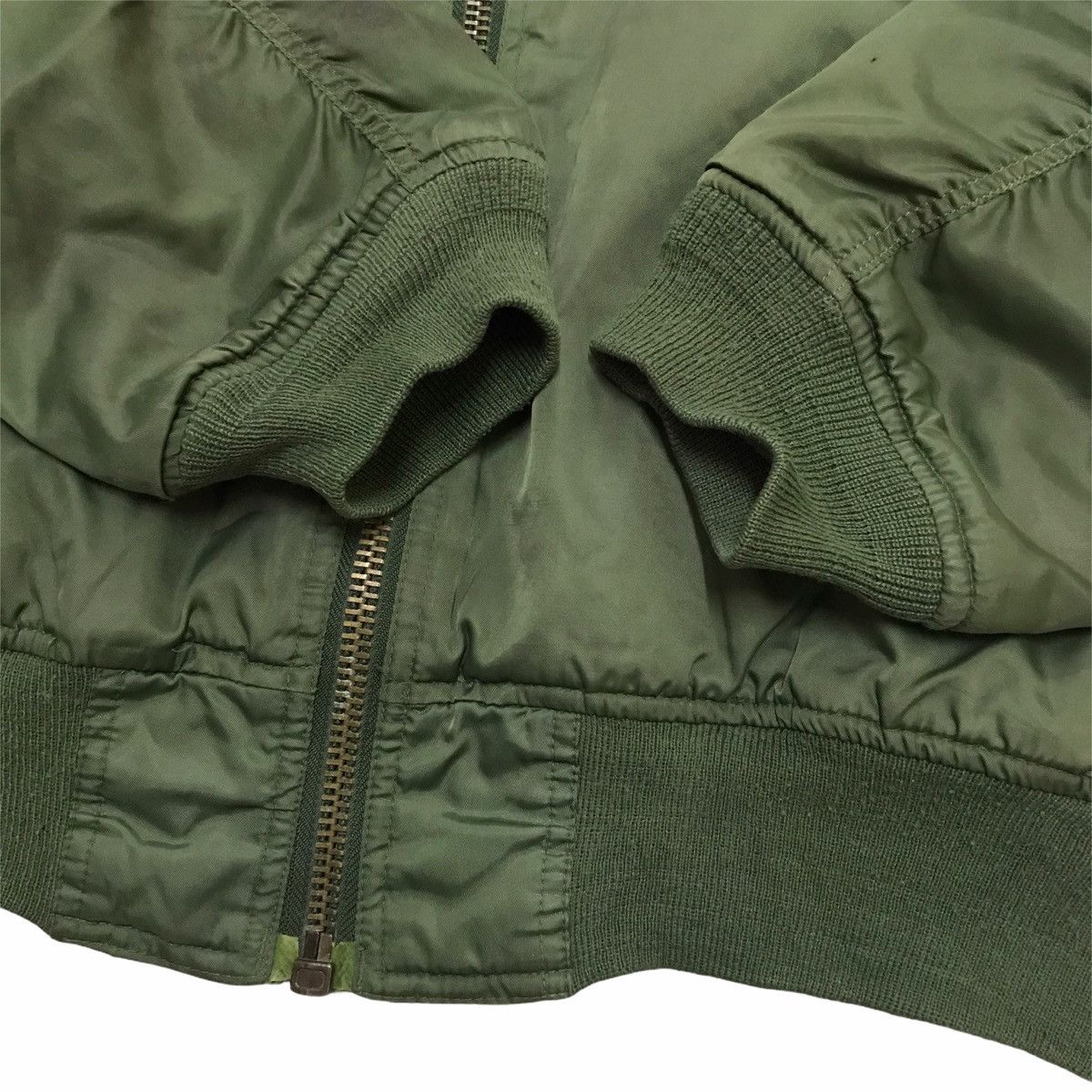 Japanese Brand Vintage Talon Zipper Bomber flight jacket Size US L / EU 52-54 / 3 - 7 Thumbnail