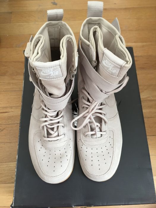 Sf af1 string cheap