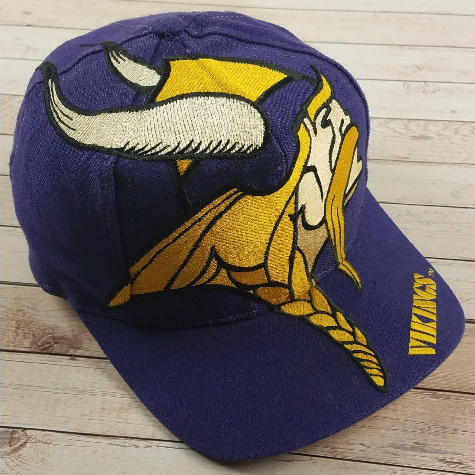 90s Viking Hat 