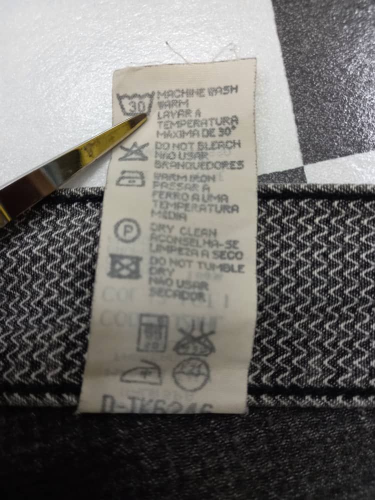 Armani Armani Jeans Size US 29 - 13 Thumbnail