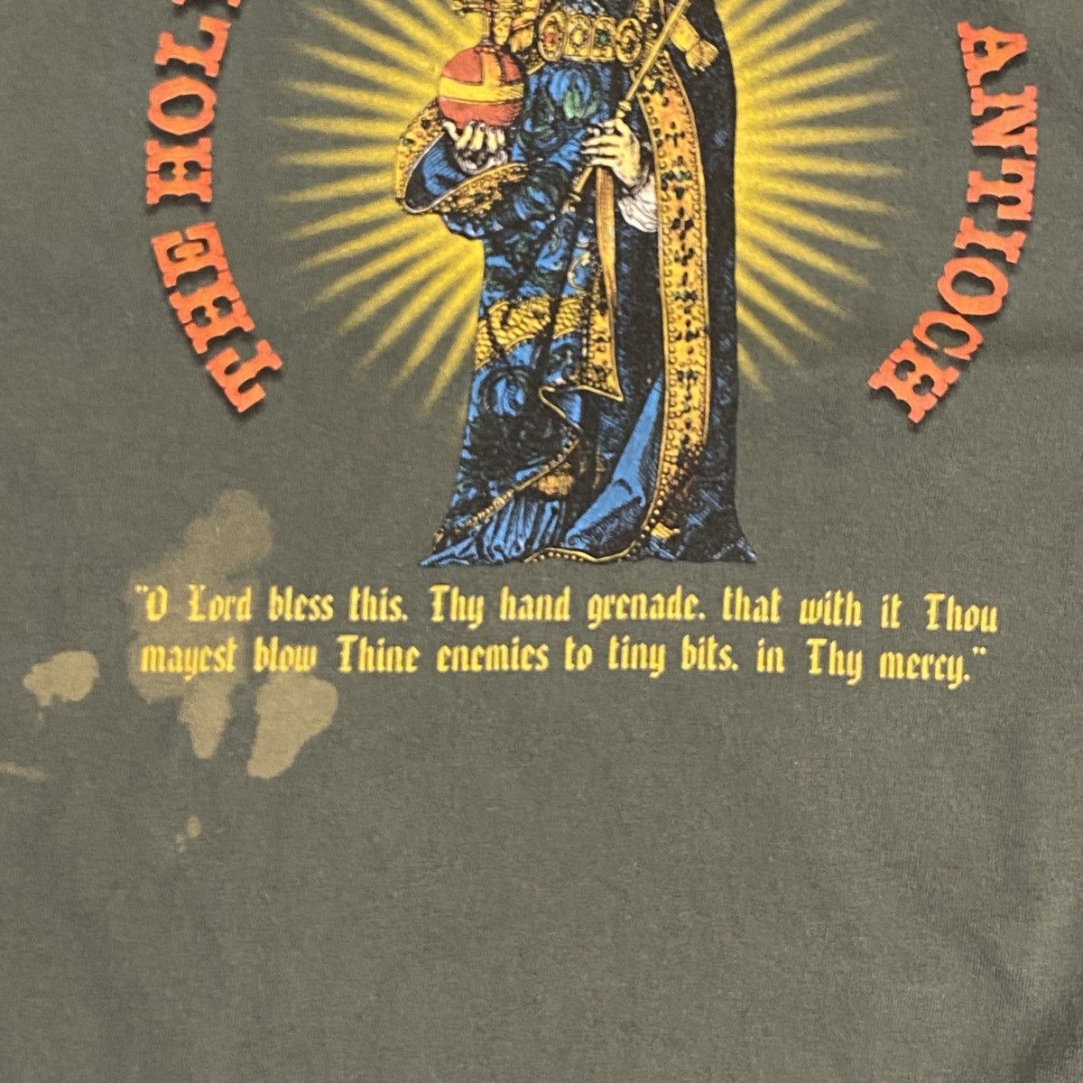Liquid Blue Vintage Monty Python & The Holy Grail Tee Size US XL / EU 56 / 4 - 2 Thumbnail