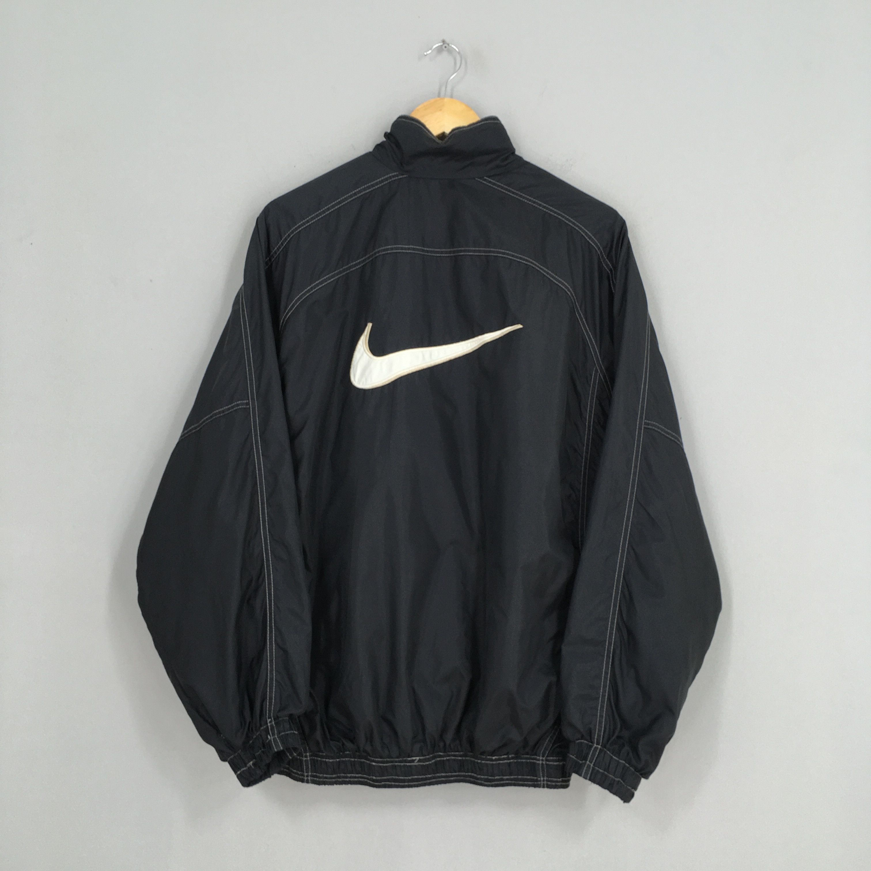 image of 90's Nike Windbreaker Jacket Xlarge in Black, Men's