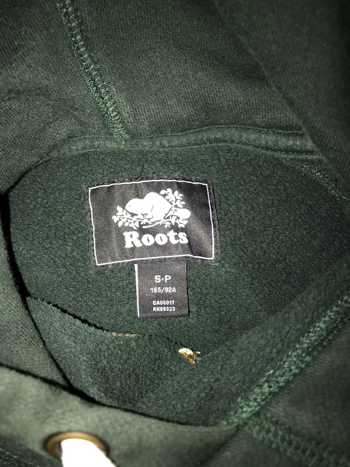 October’s Very Own on sale Roots Canada 2017 Forest Green Script Hoodie Size Medium