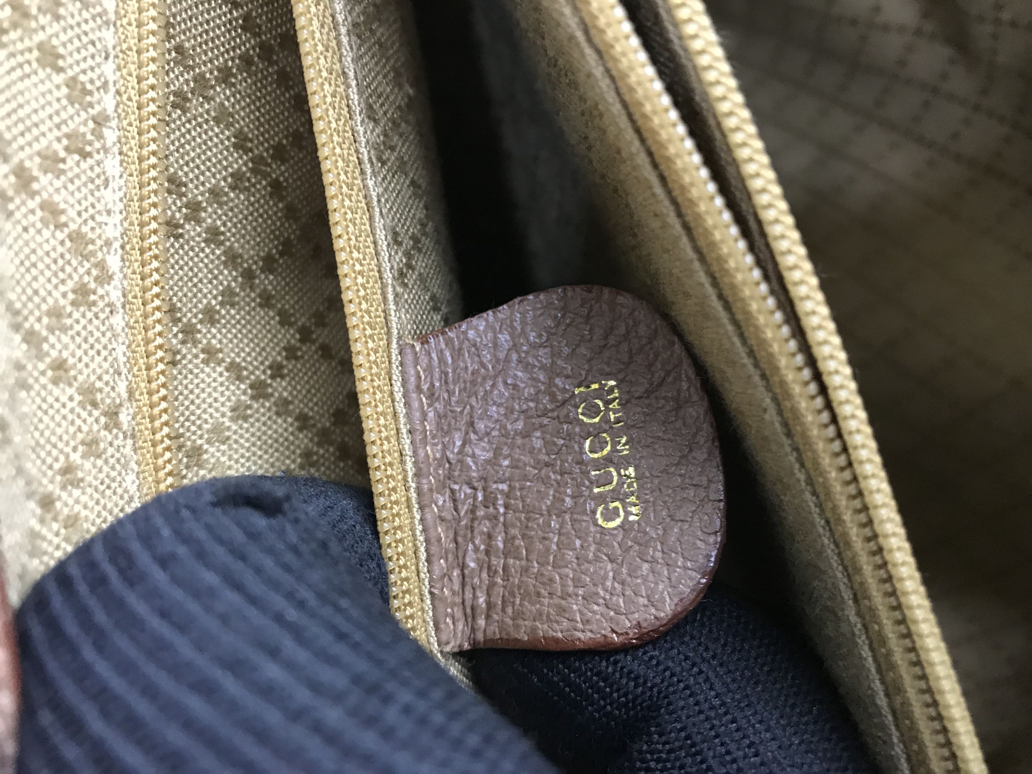Gucci ❌Last Drop❌Vtg Gucci Bamboo suede Leather Two Way handbag Size ONE SIZE - 7 Thumbnail