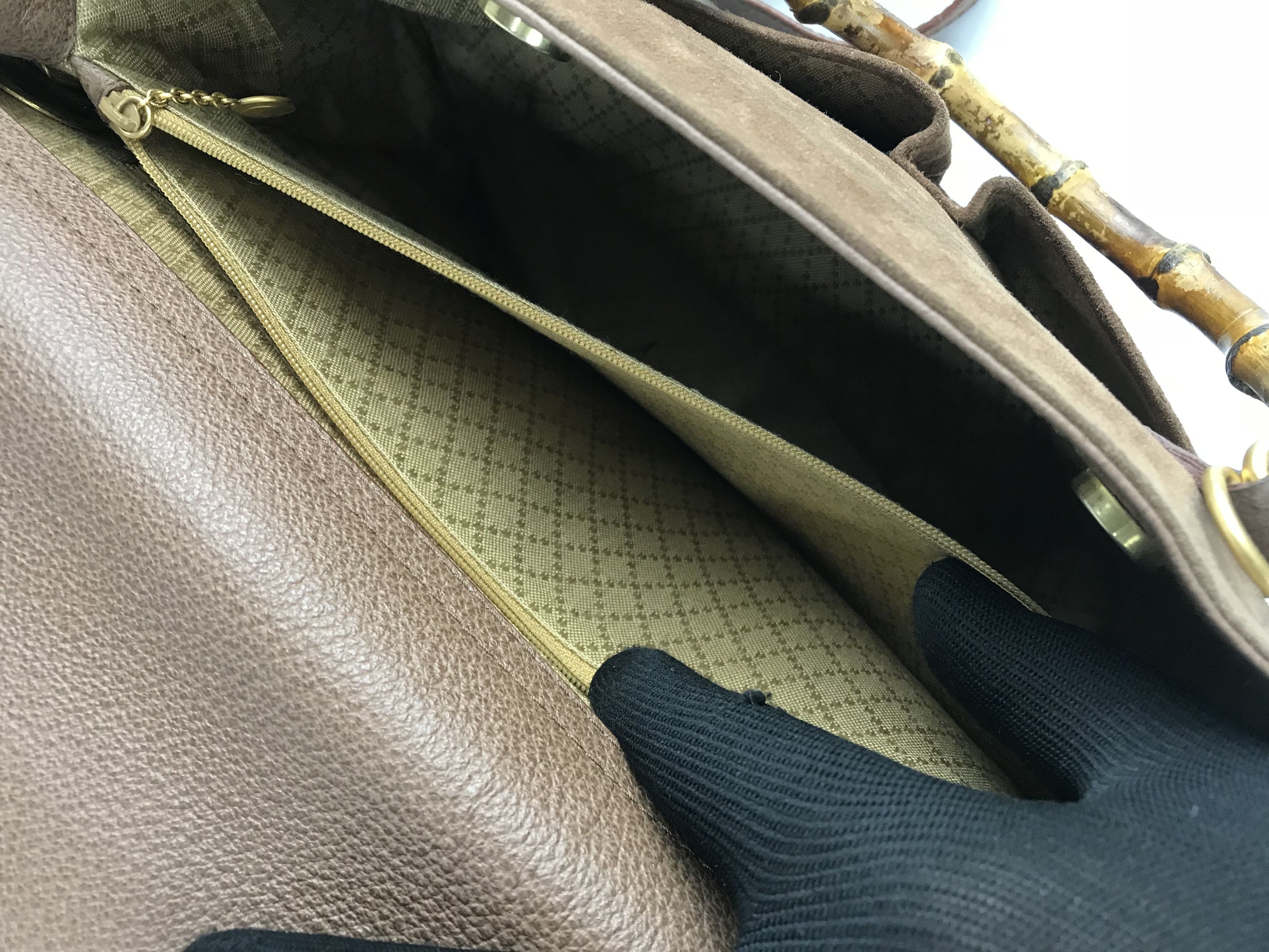 Gucci ❌Last Drop❌Vtg Gucci Bamboo suede Leather Two Way handbag Size ONE SIZE - 5 Thumbnail