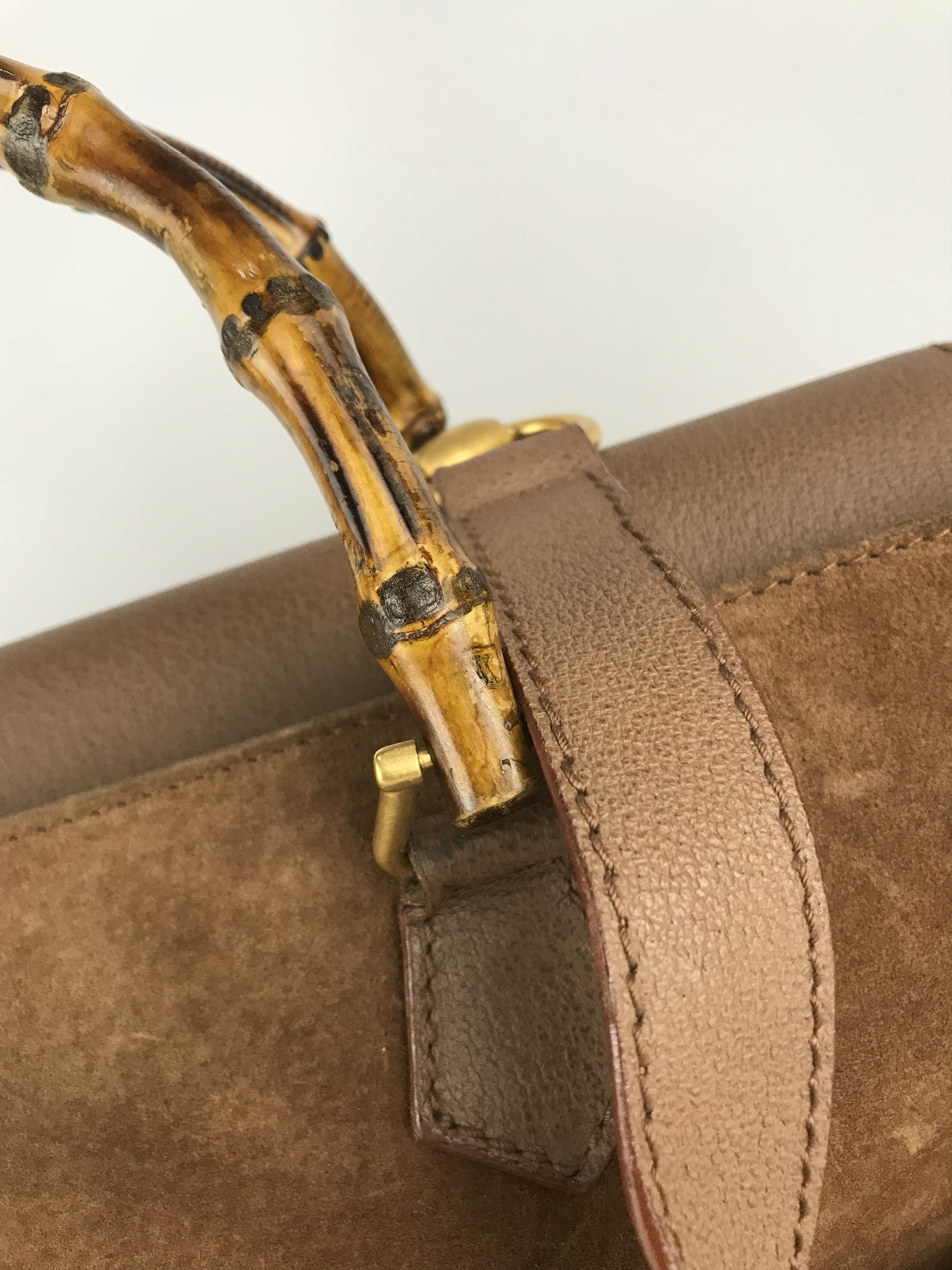 Gucci ❌Last Drop❌Vtg Gucci Bamboo suede Leather Two Way handbag Size ONE SIZE - 15 Thumbnail