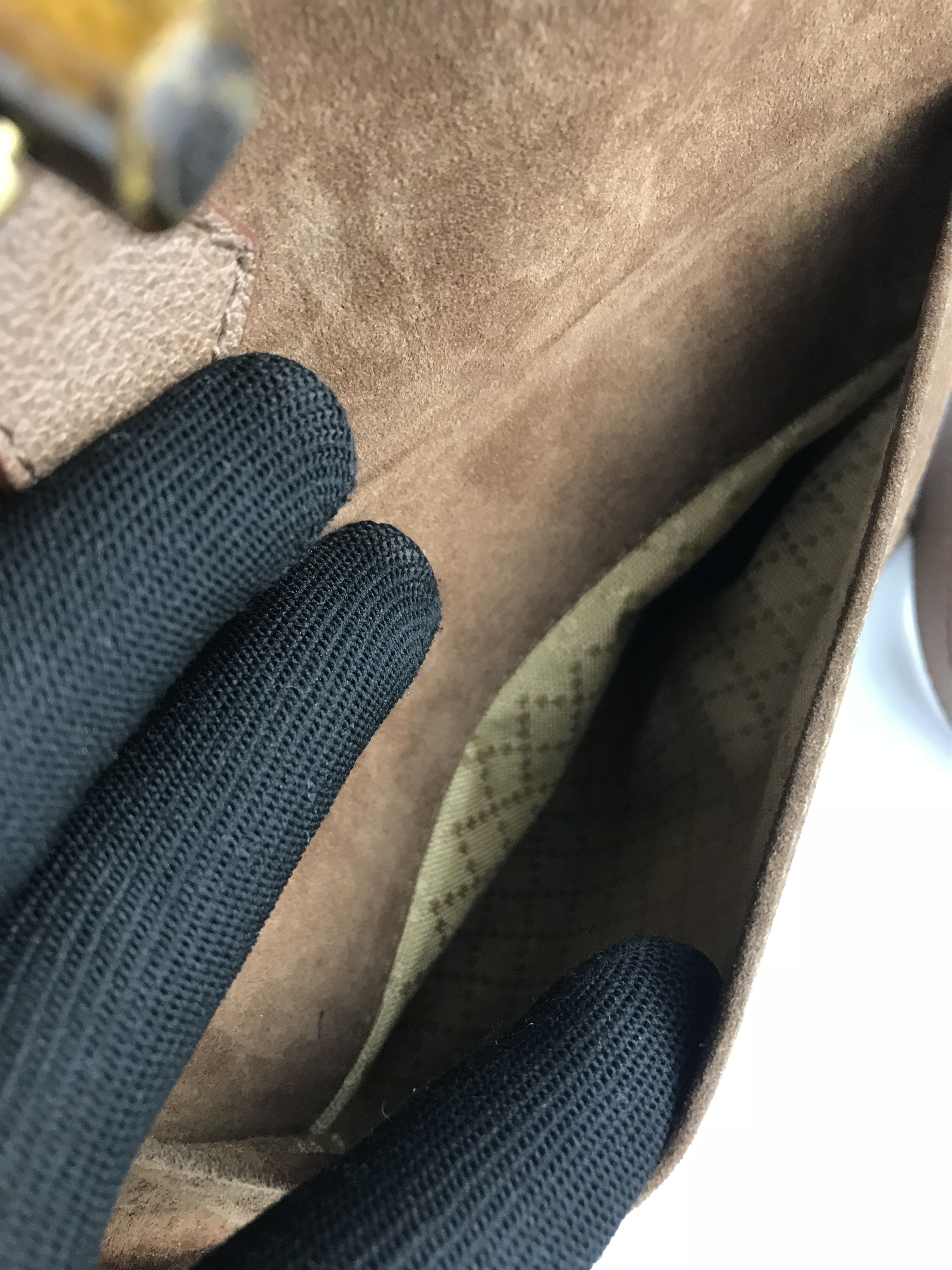 Gucci ❌Last Drop❌Vtg Gucci Bamboo suede Leather Two Way handbag Size ONE SIZE - 14 Thumbnail