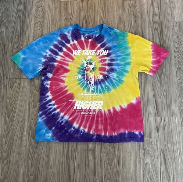 Nike vibe tie dye on sale tee