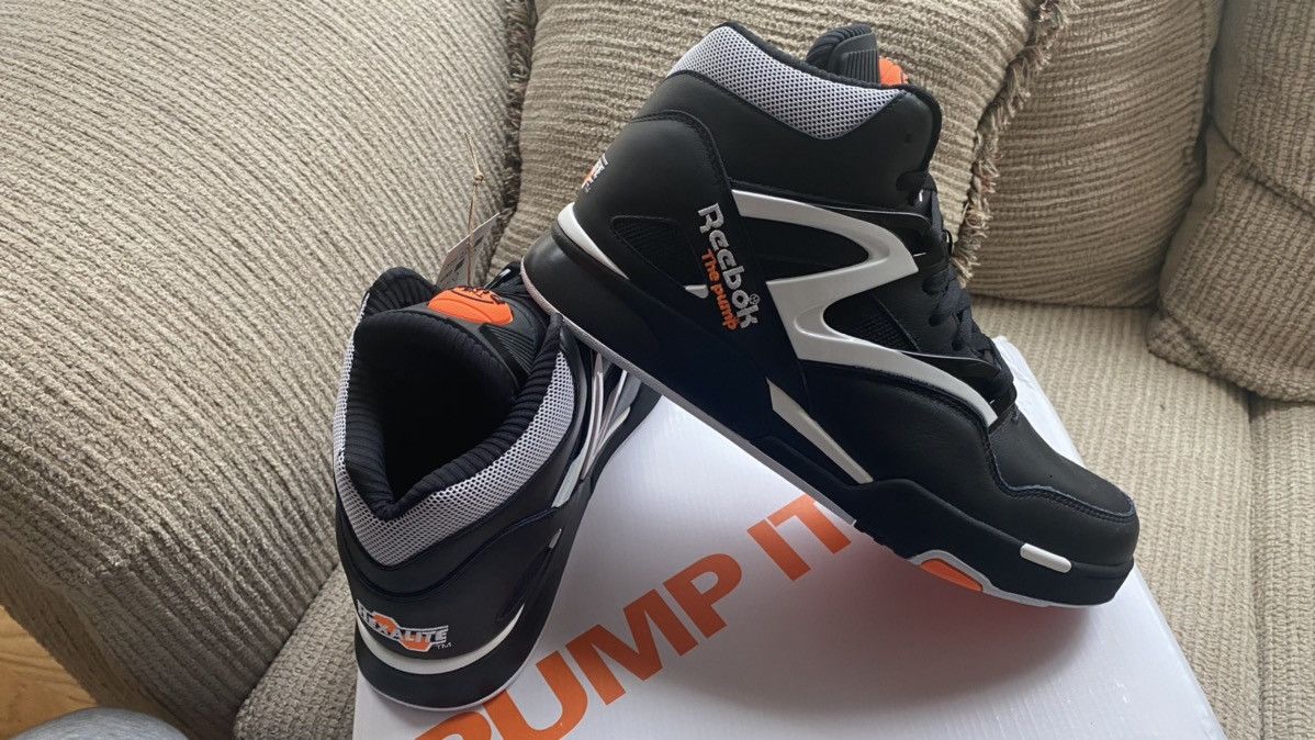 reebok pump omni zone 2 on feet