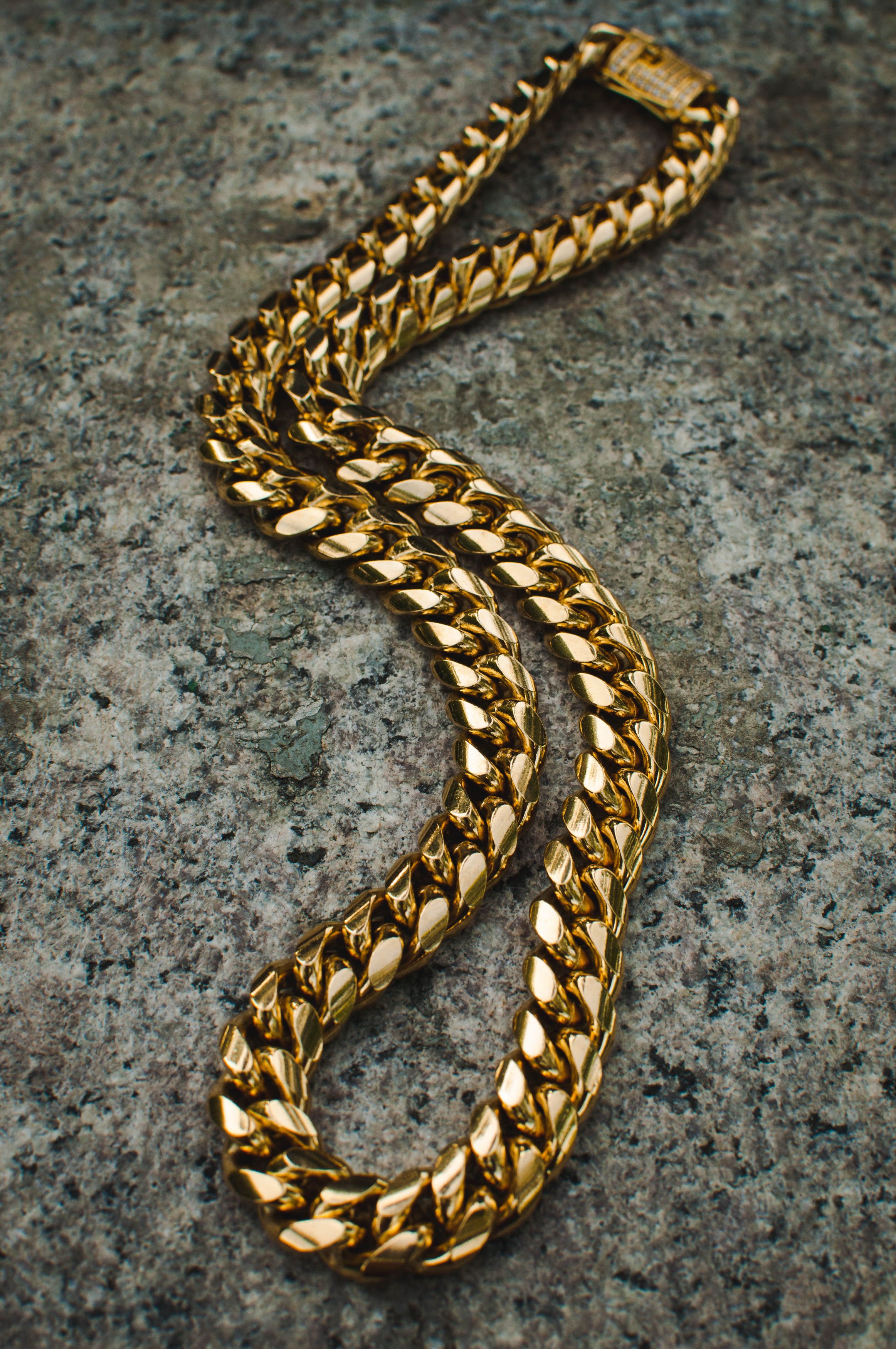Other 14k Gold 12mm Miami Cuban Link Chain Necklace 24" Size ONE SIZE - 4 Thumbnail