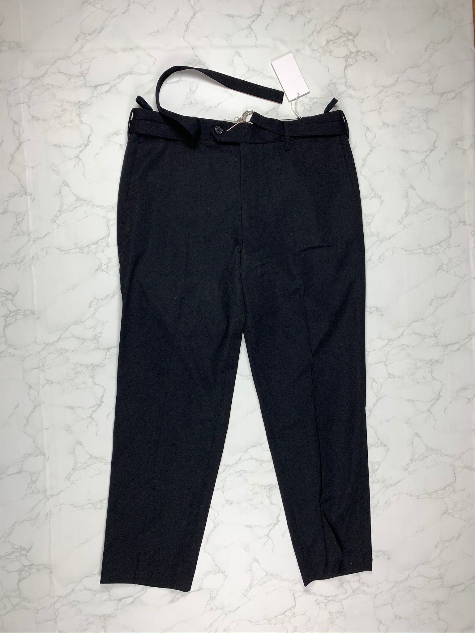 Helmut Lang Helmut Lang Cropped Slim Black Pants Size US 34 / EU 50 - 1 Thumbnail