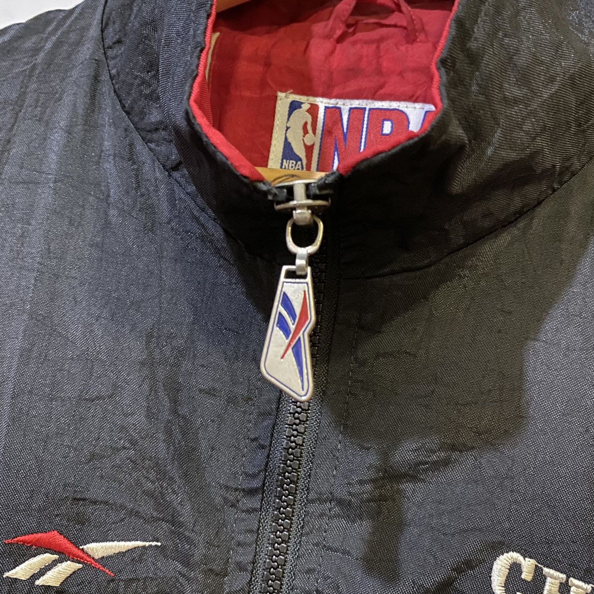NBA × Reebok × Vintage VINTAGE HARD TO FIND‼️Reebok X Chicago Bulls Windbreaker Size US M / EU 48-50 / 2 - 6 Thumbnail