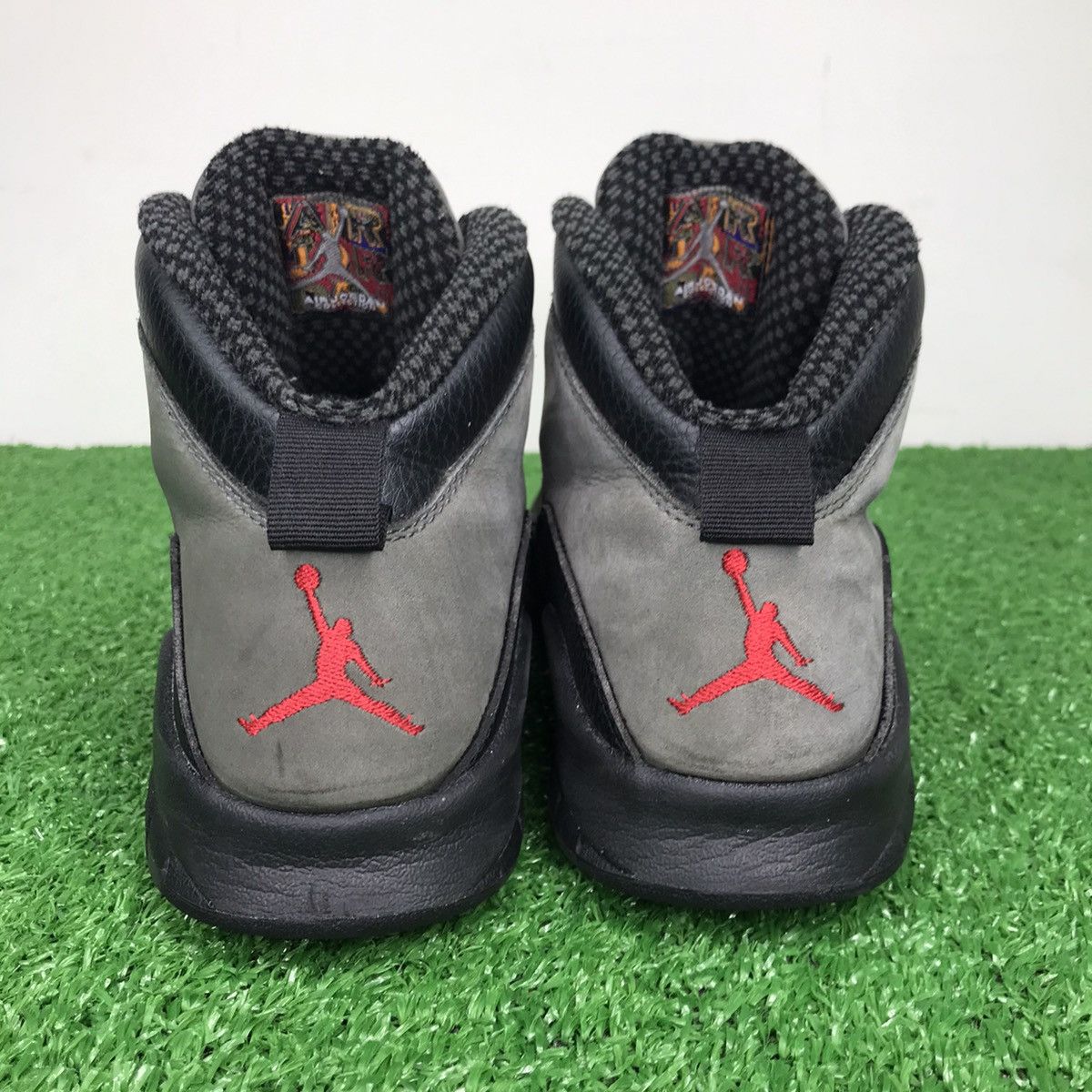 Jordan Brand Air Jordan 10 Retro BG Dark Shadow Size US 7 / EU 40 - 2 Thumbnail